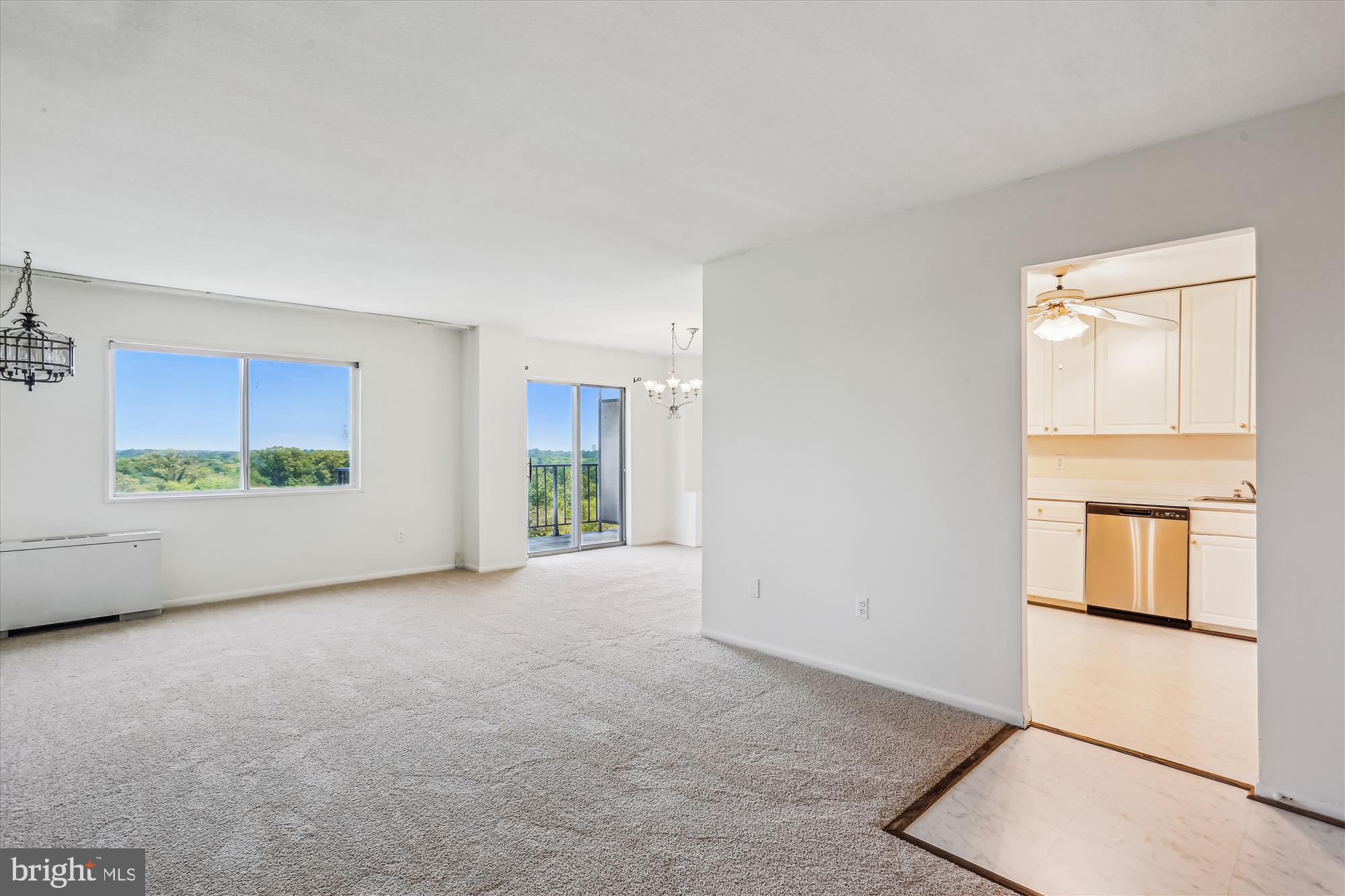 UNIVERSITY TOWERS CODM - Residential