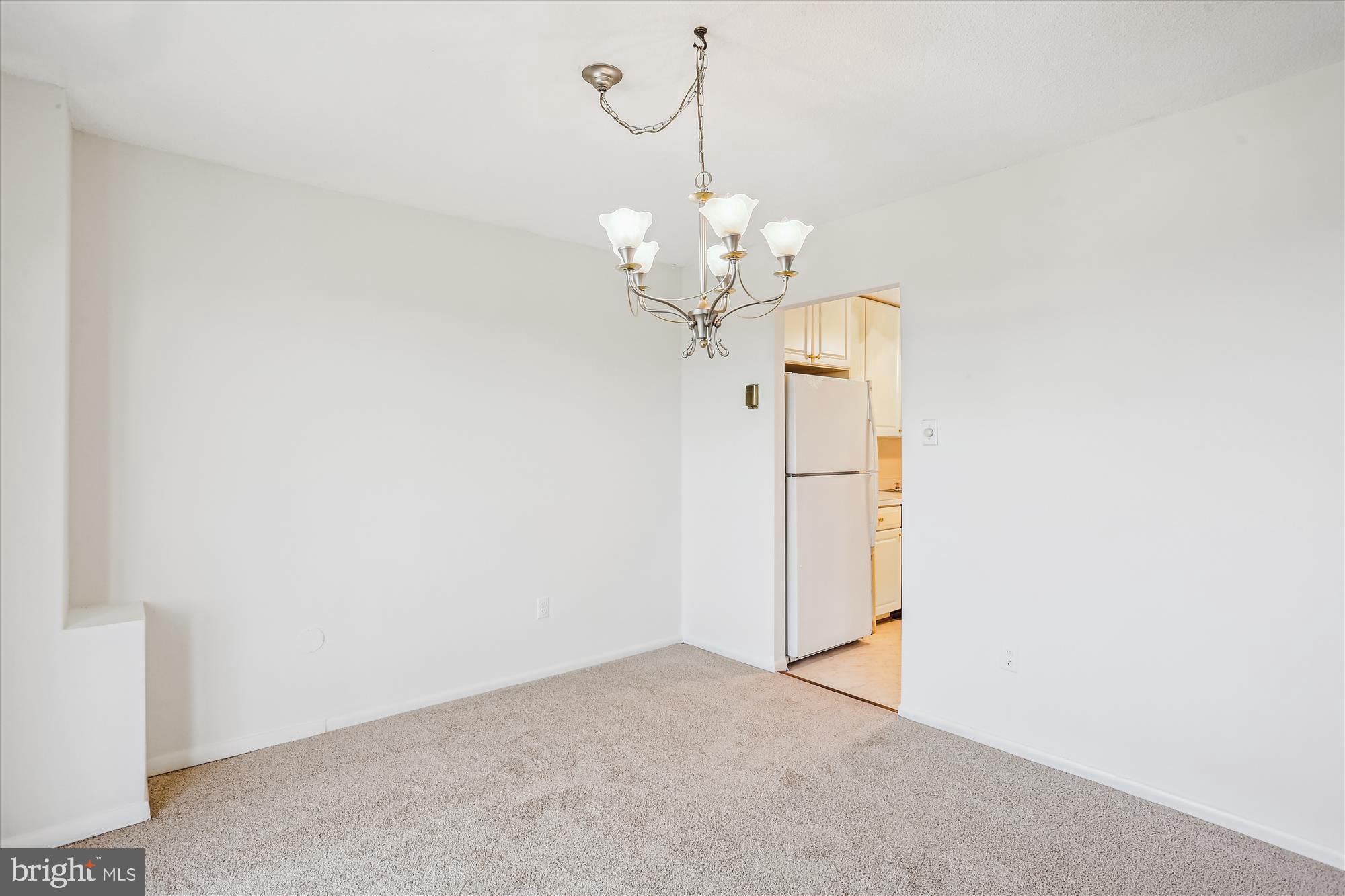 UNIVERSITY TOWERS CODM - Residential