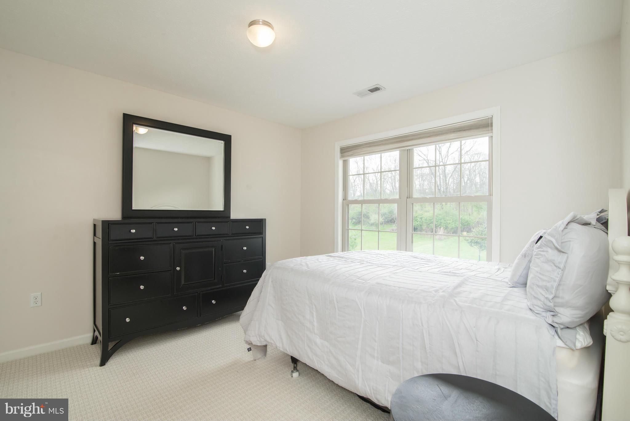 LOST ROAD ESTATES - Residential