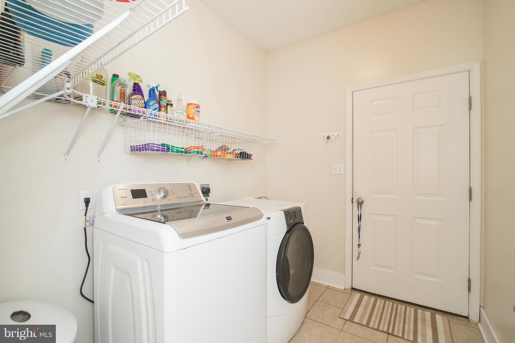 LOST ROAD ESTATES - Residential