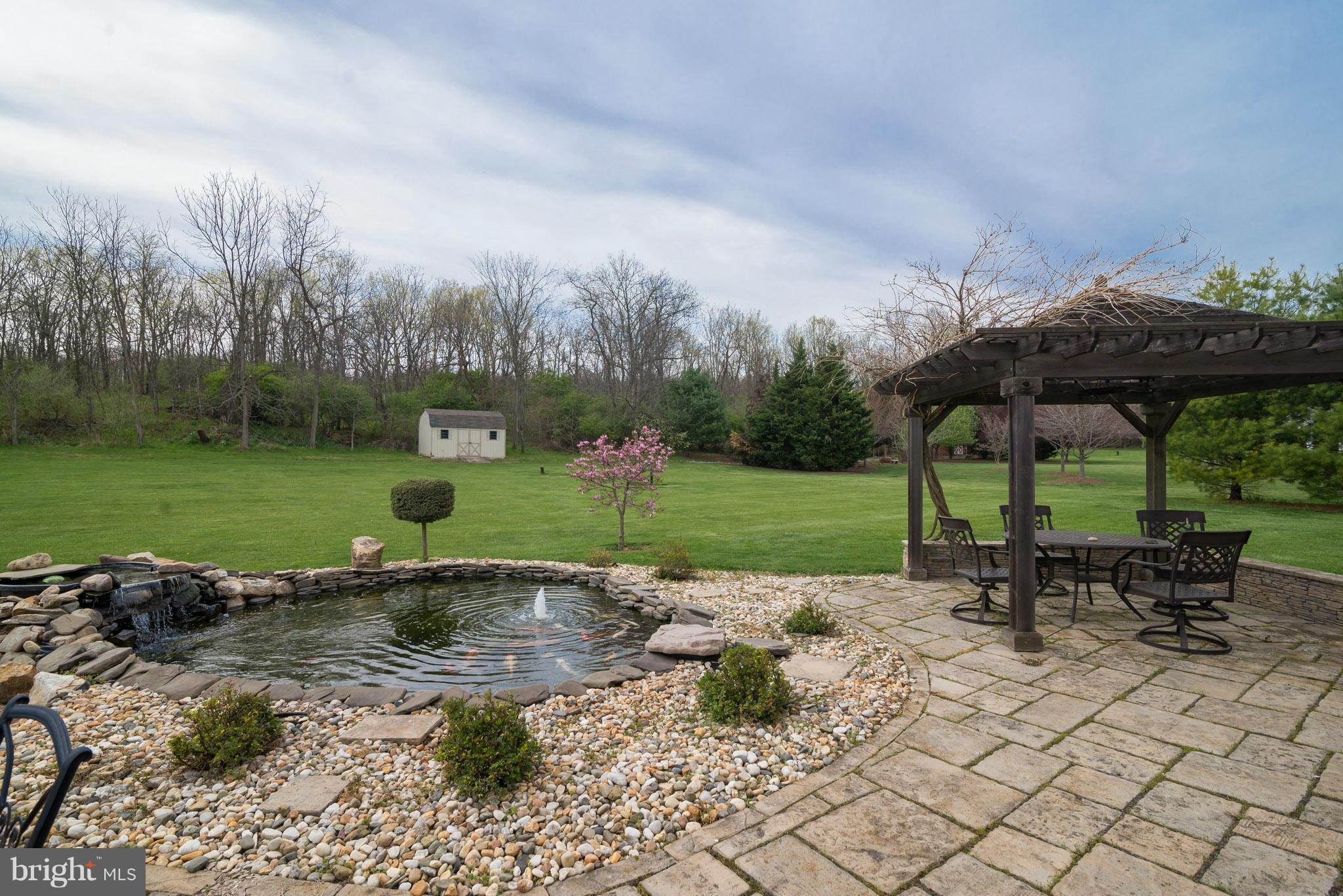 LOST ROAD ESTATES - Residential