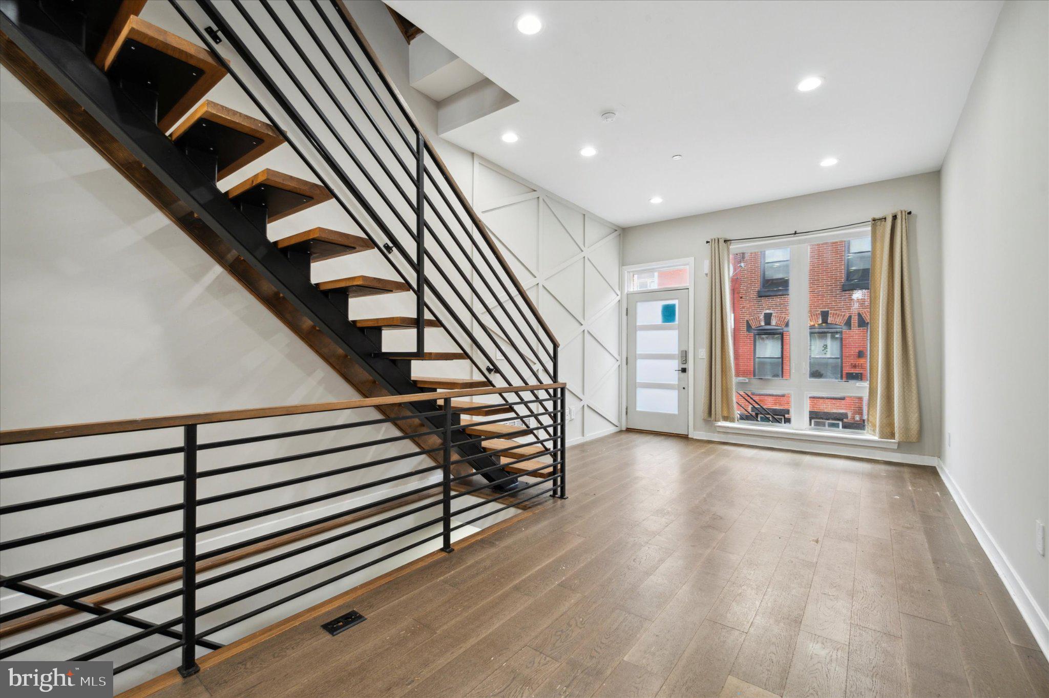 1410 N DOVER STREET