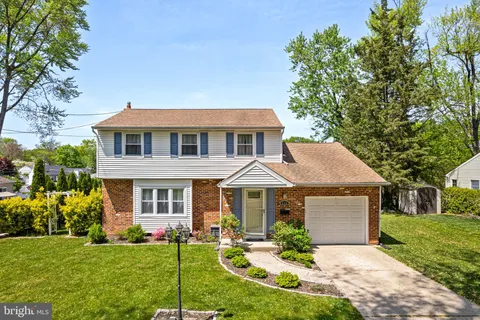 MLS: NJCD2091760