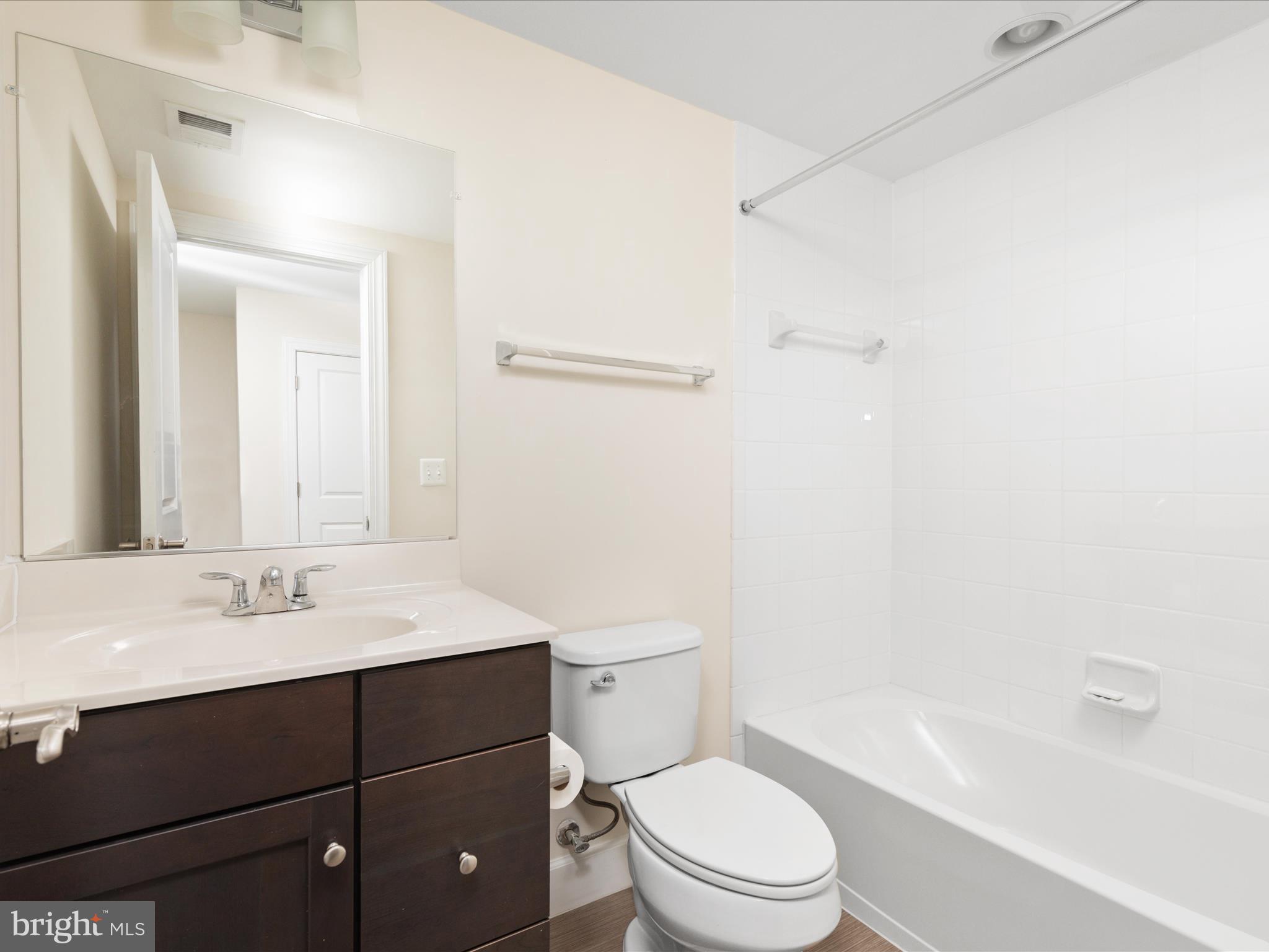 HEATHCOTE COMMONS - Residential