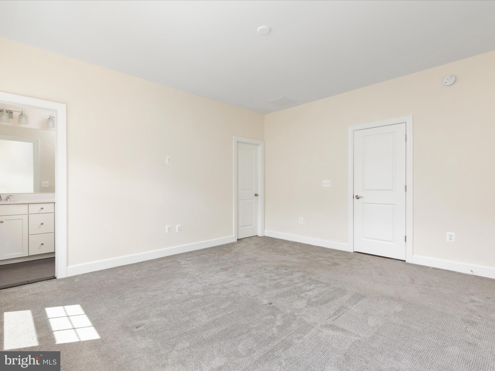 HEATHCOTE COMMONS - Residential