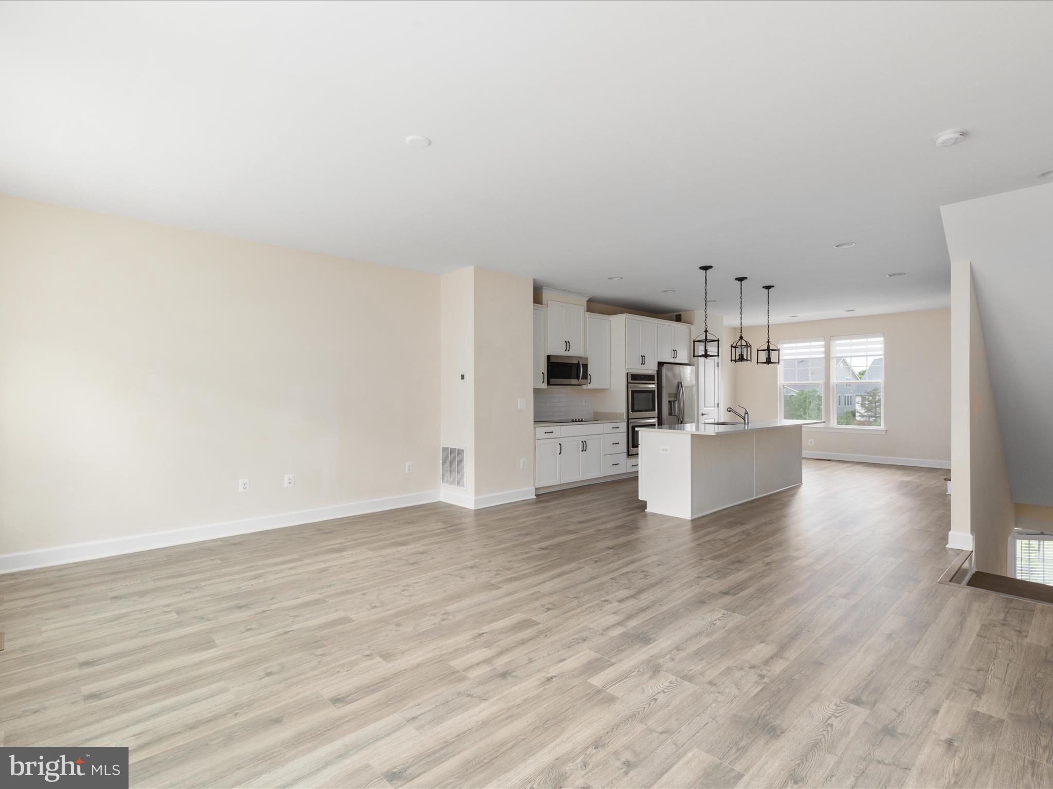 HEATHCOTE COMMONS - Residential