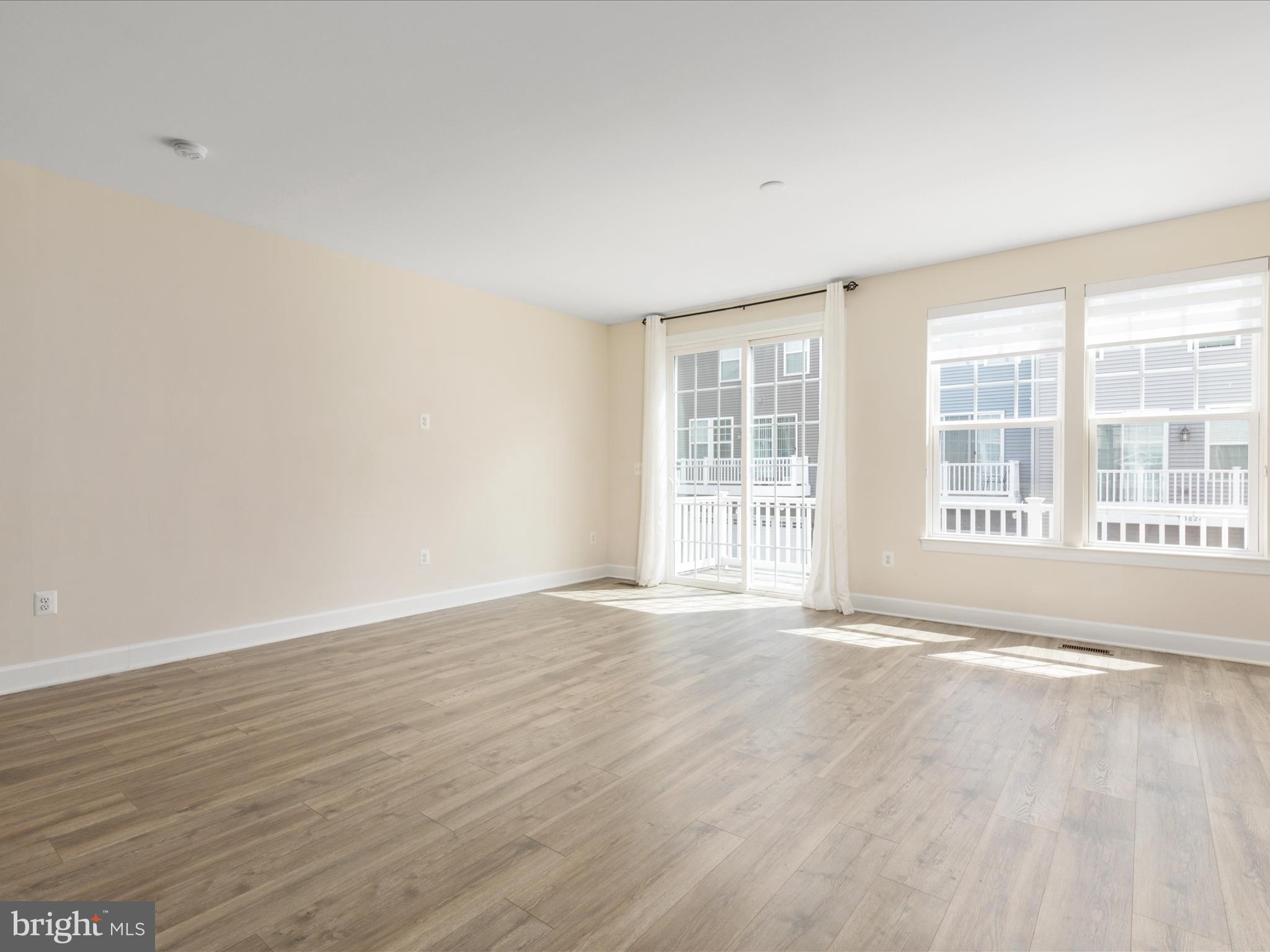 HEATHCOTE COMMONS - Residential