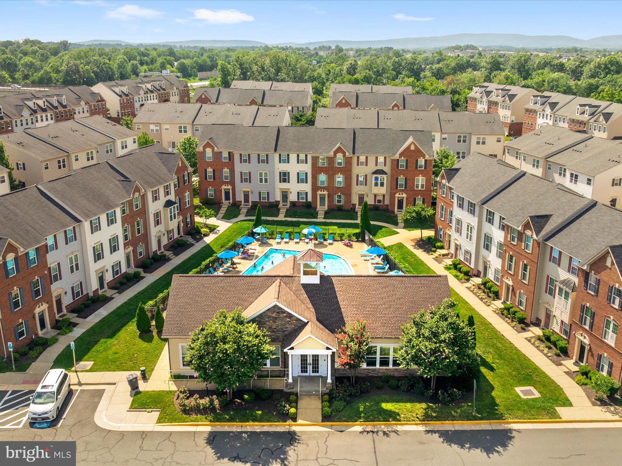 HEATHCOTE COMMONS - Residential