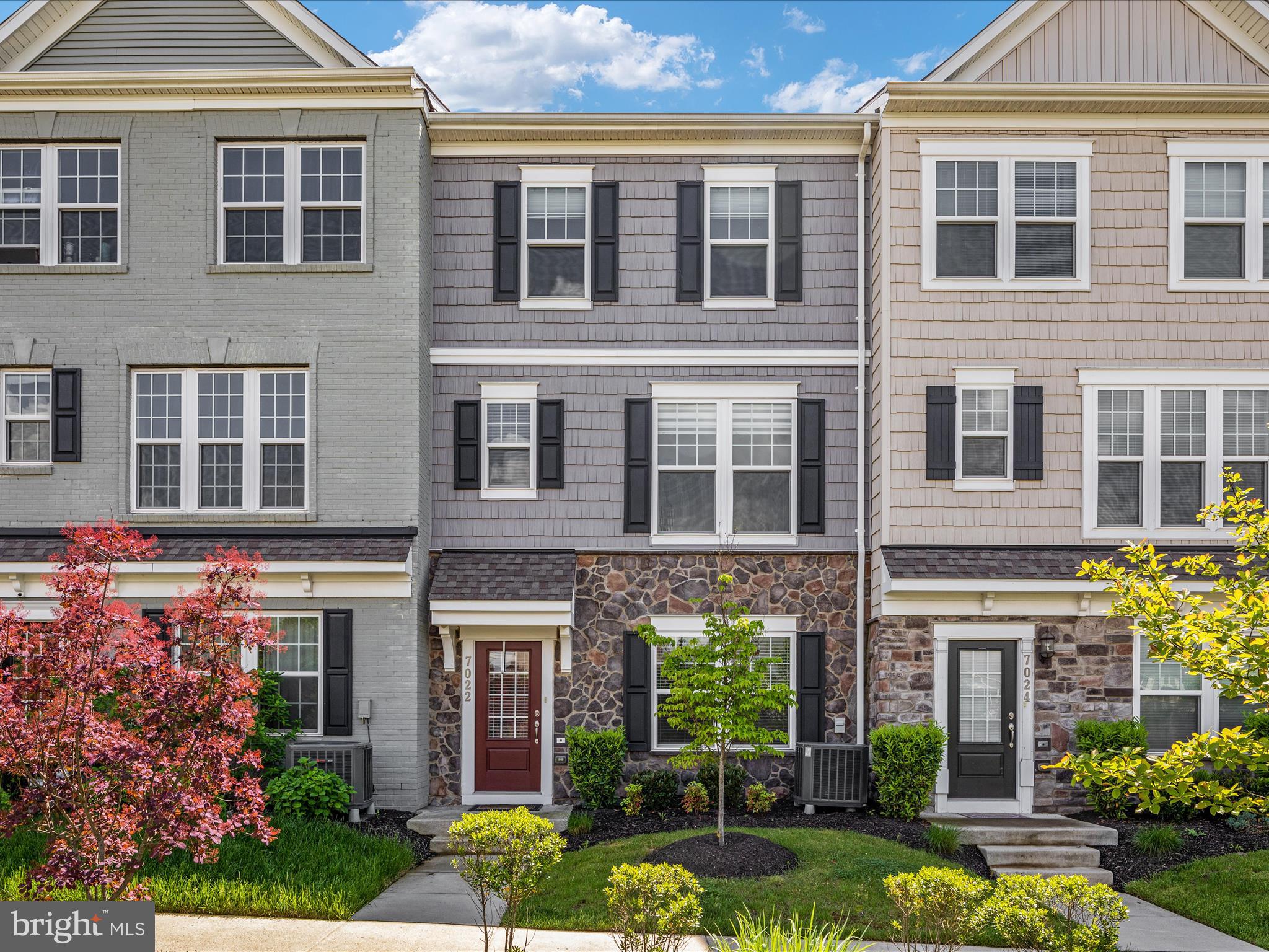 HEATHCOTE COMMONS - Residential