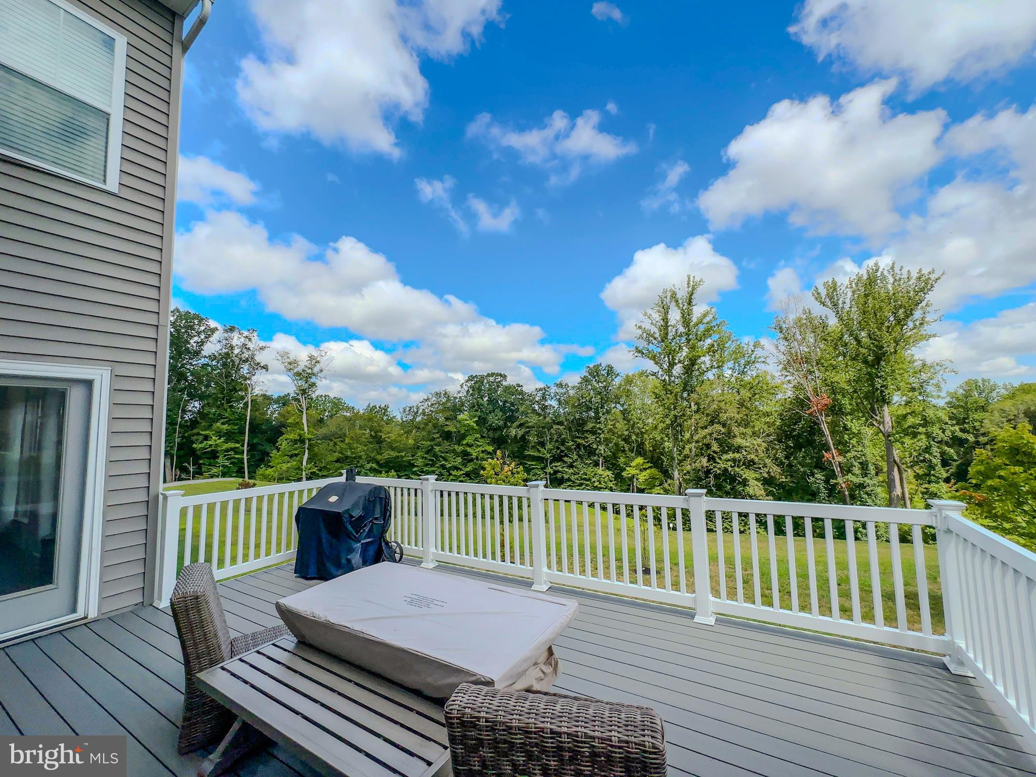 VILLAGES OF SAVANNAH - Residential