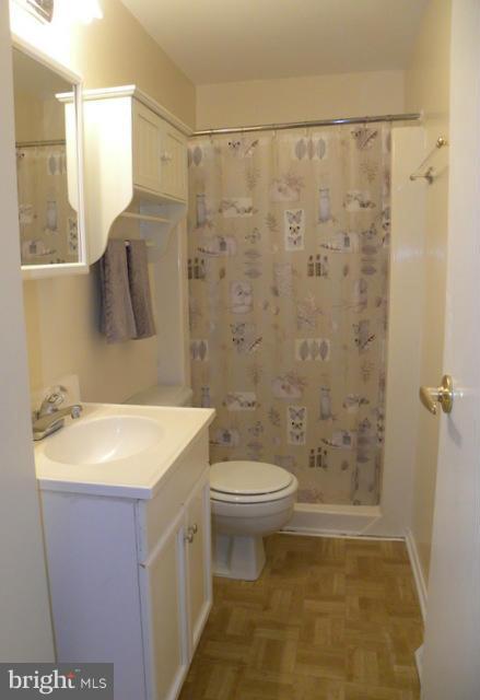 MEADOWLARK - Residential