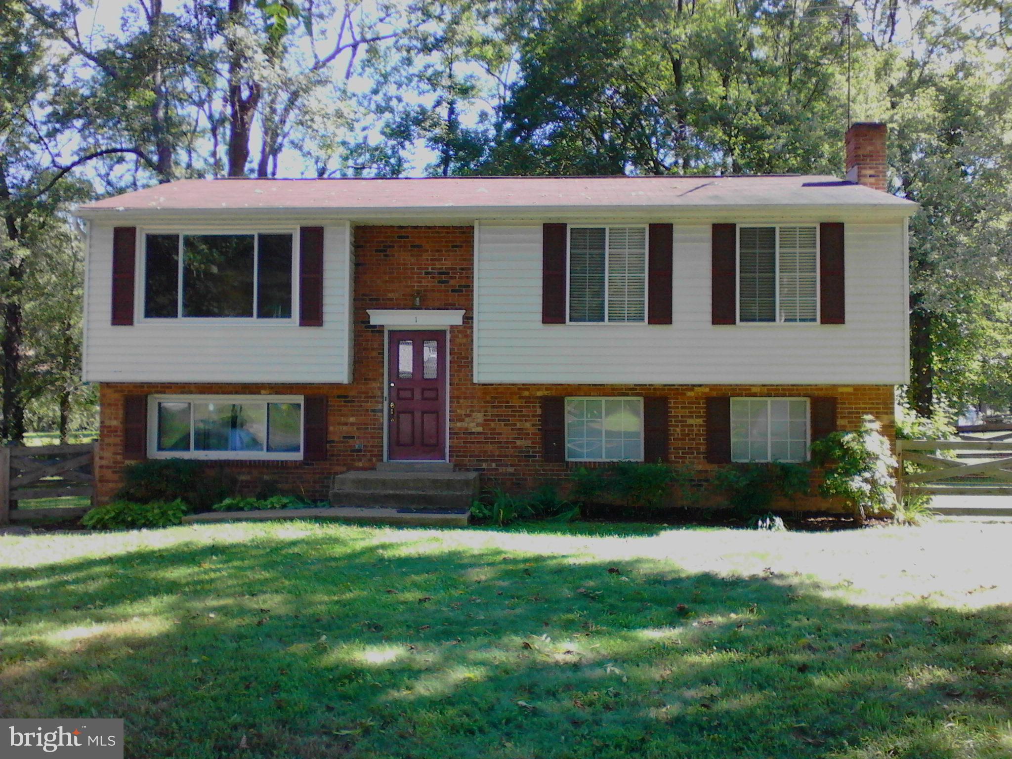 MEADOWLARK - Residential