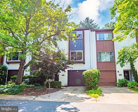 9962 LAKE LANDING MONTGOMERY VILLAGE MD 20886