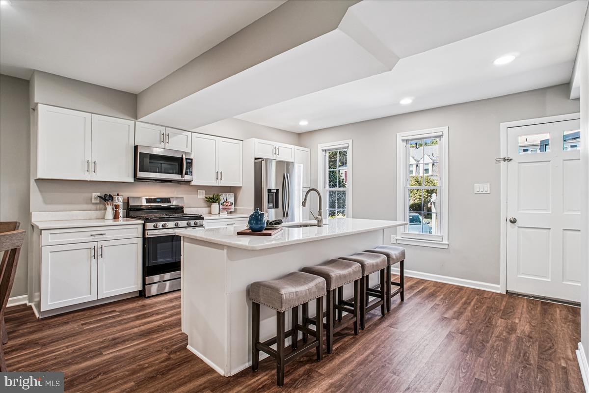 5901 KARA PLACE