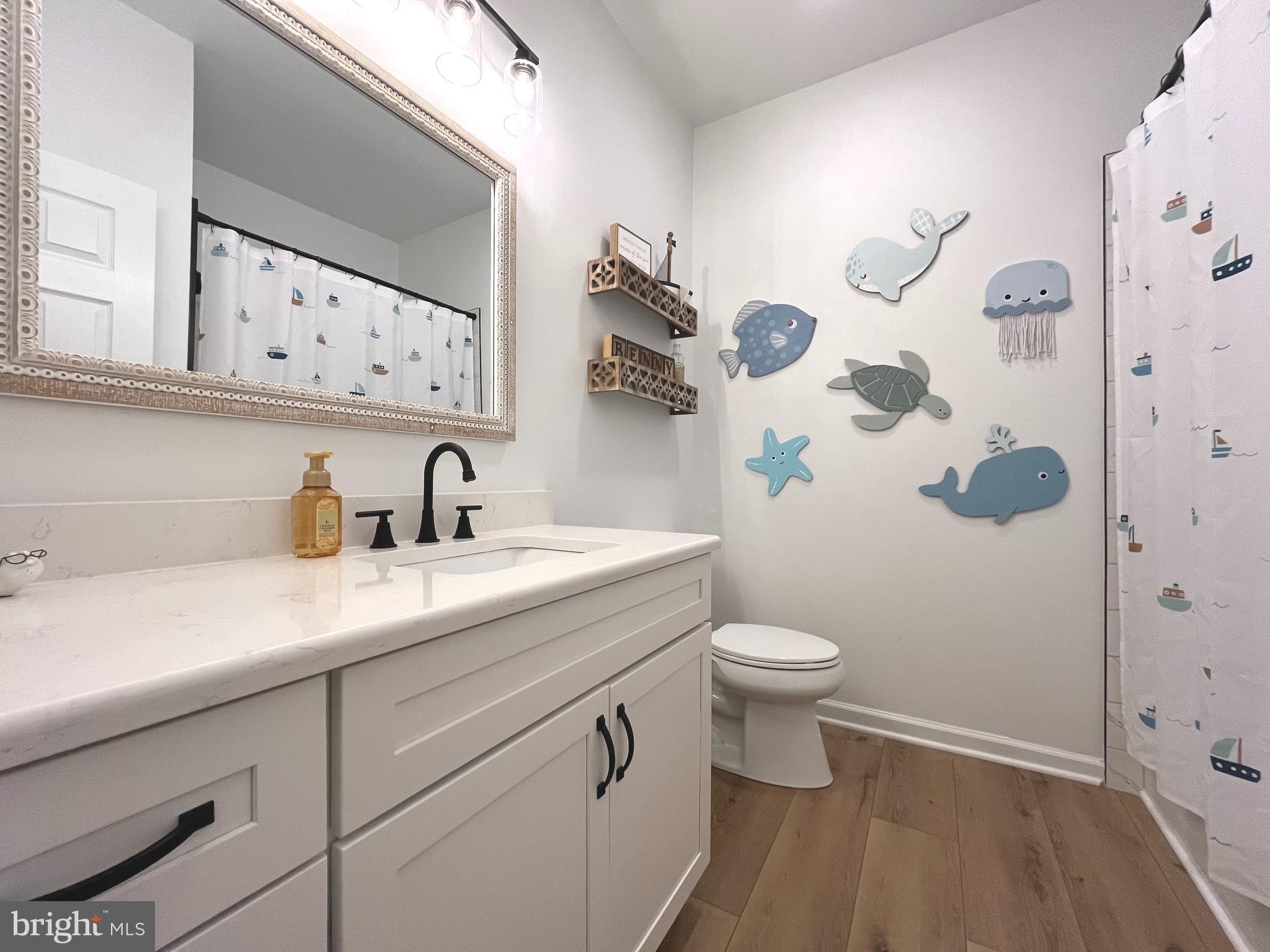 APPLE KNOLLS ESTATES - Residential