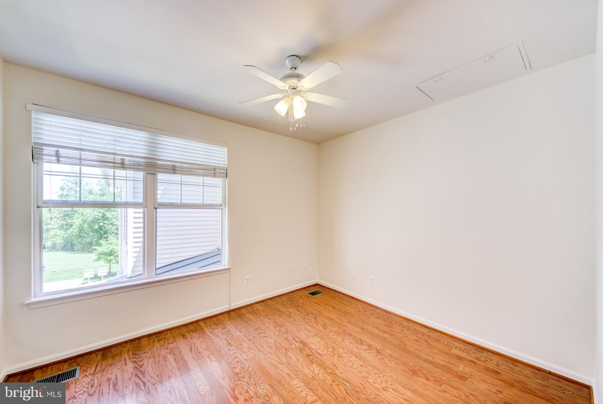 RIDGES AT BELMONT - Residential Lease