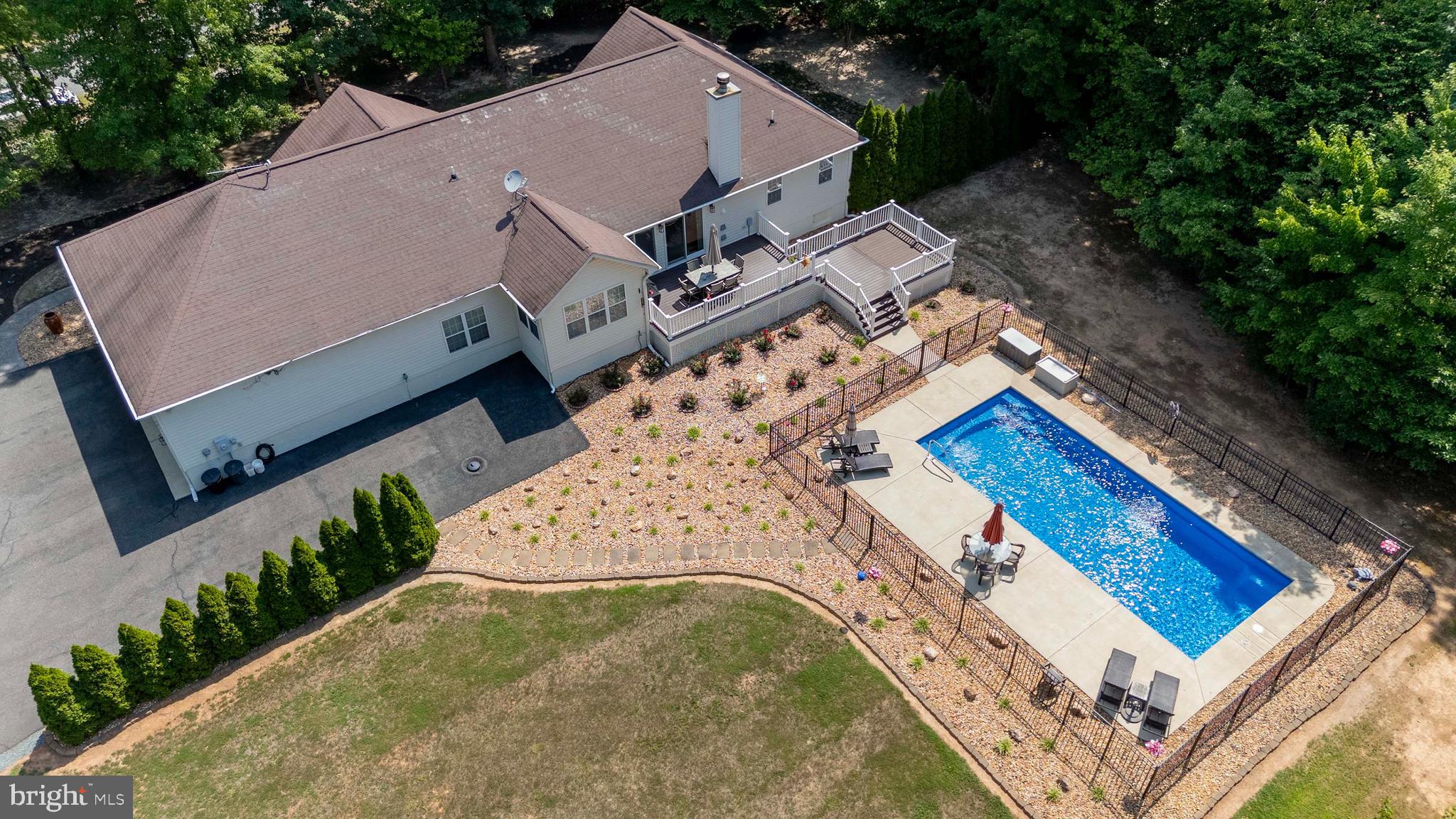 4602 MAGNOLIA HARBOUR DRIVE