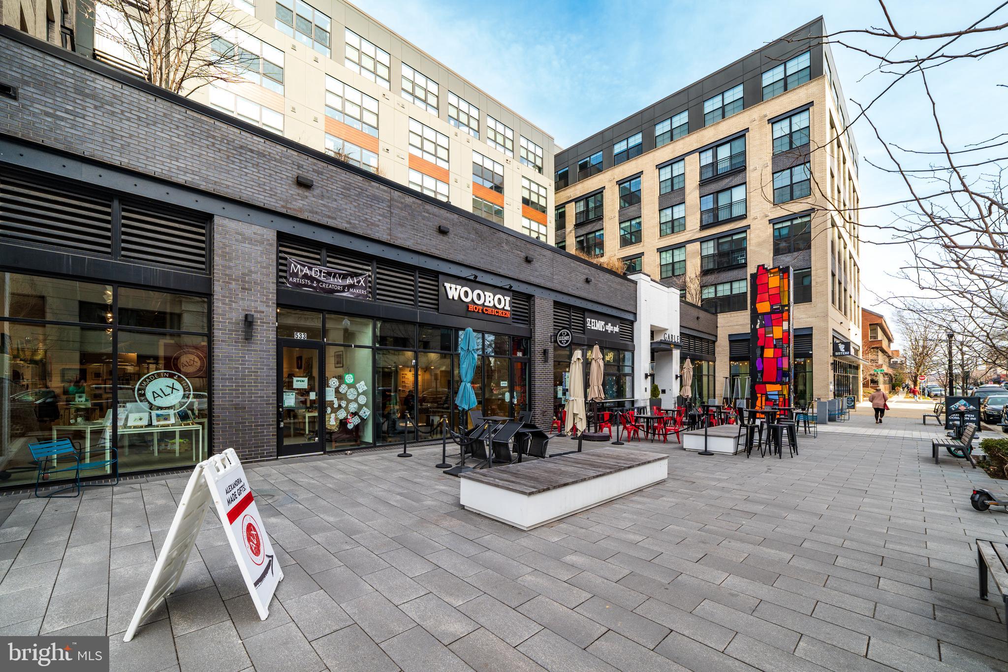 OLD TOWN NORTH - Residential