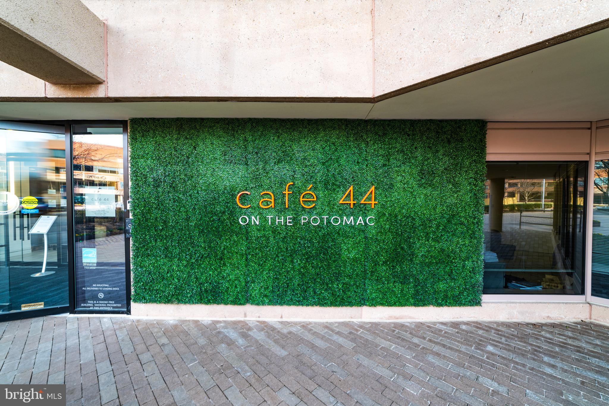 OLD TOWN NORTH - Residential