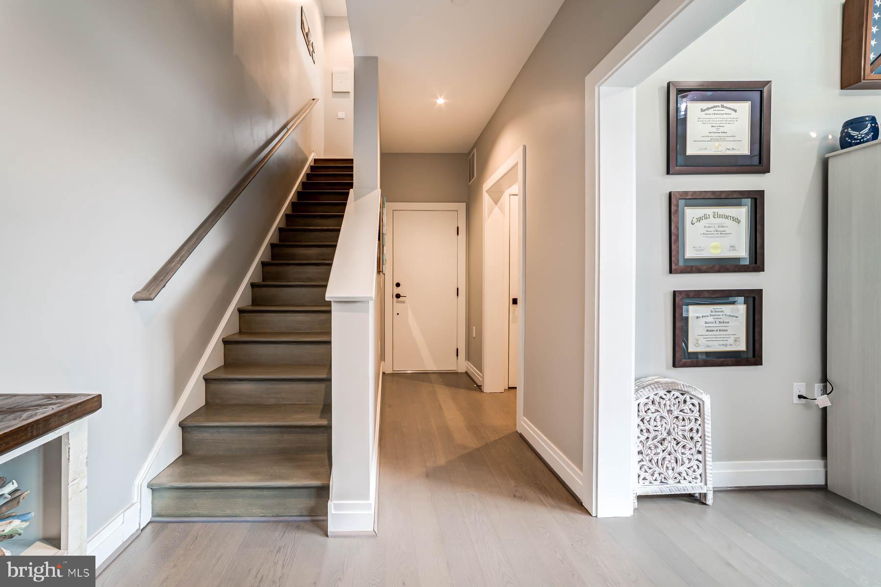 OLD TOWN NORTH - Residential