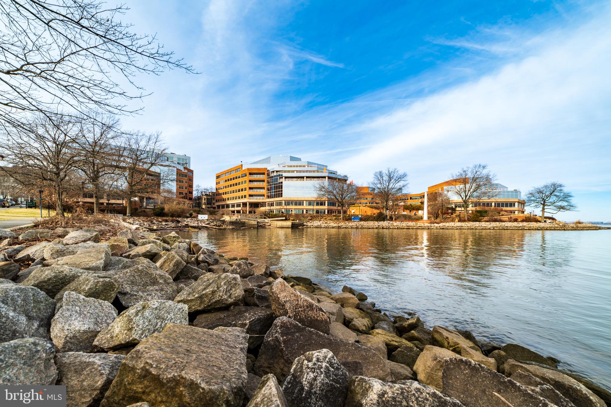 OLD TOWN NORTH - Residential