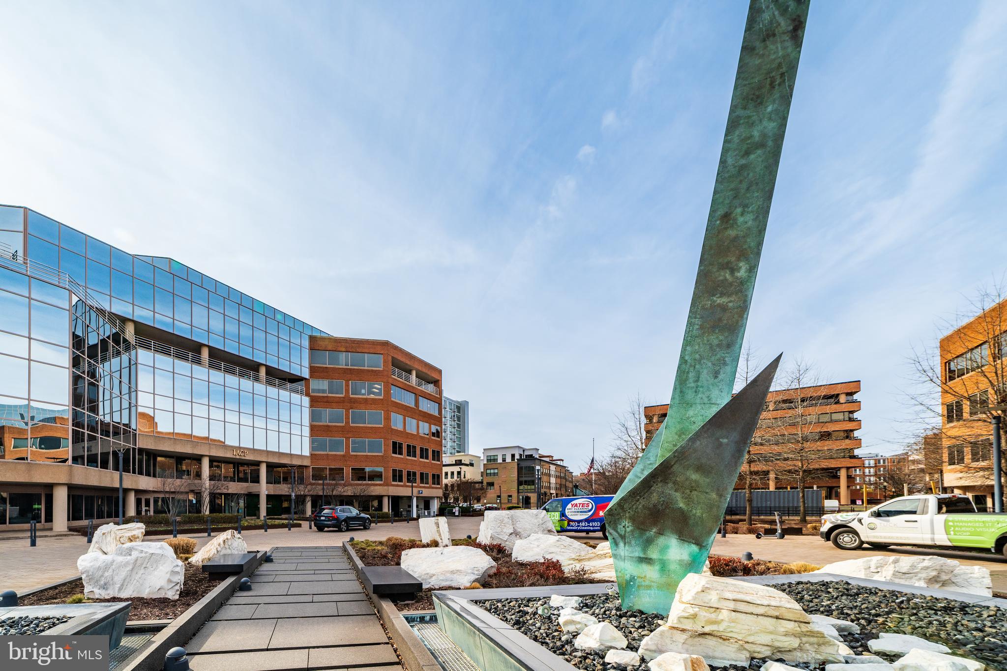 OLD TOWN NORTH - Residential