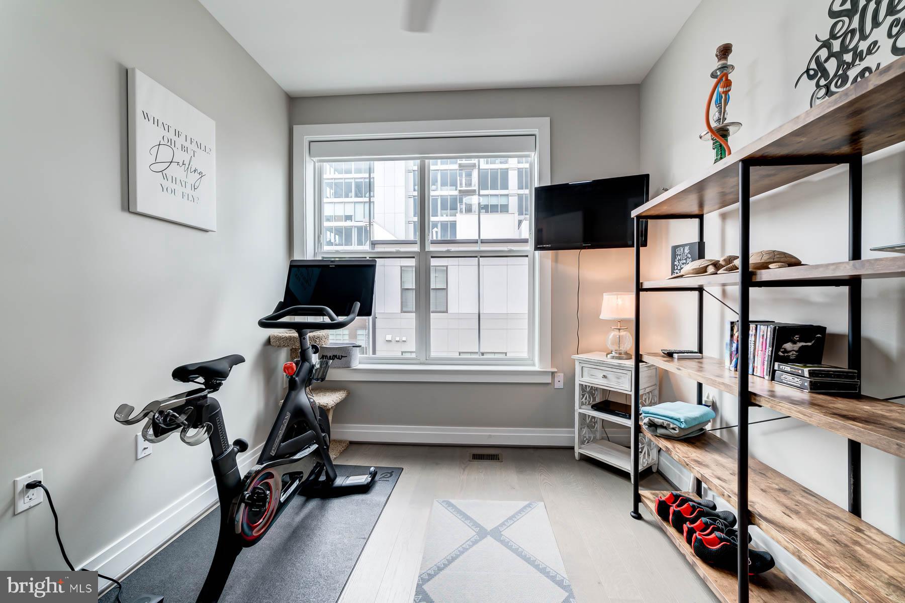 OLD TOWN NORTH - Residential