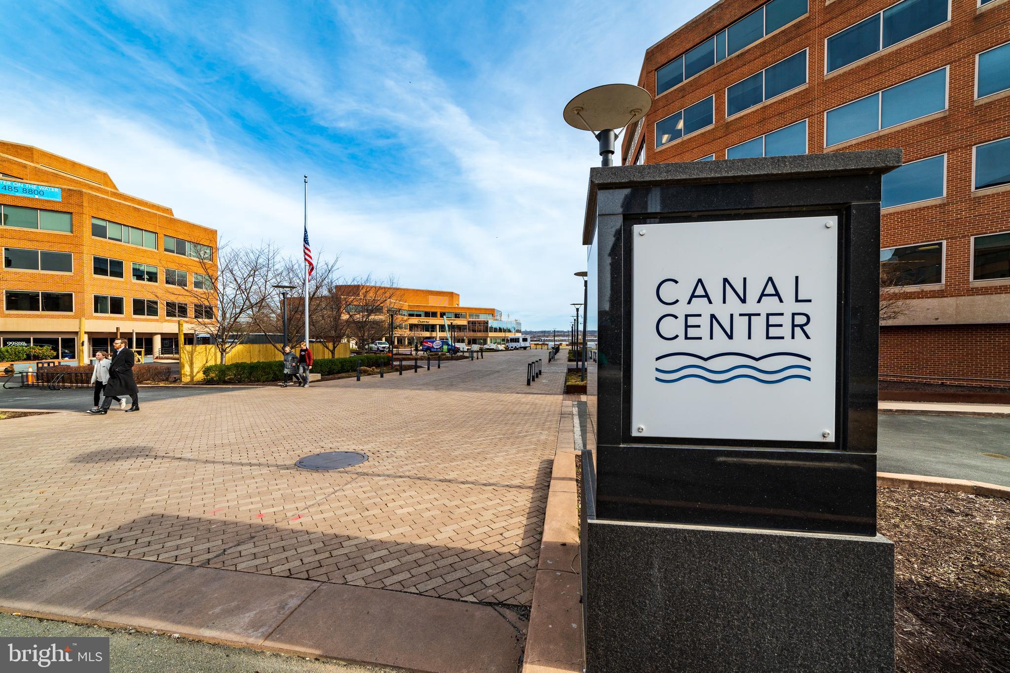 OLD TOWN NORTH - Residential