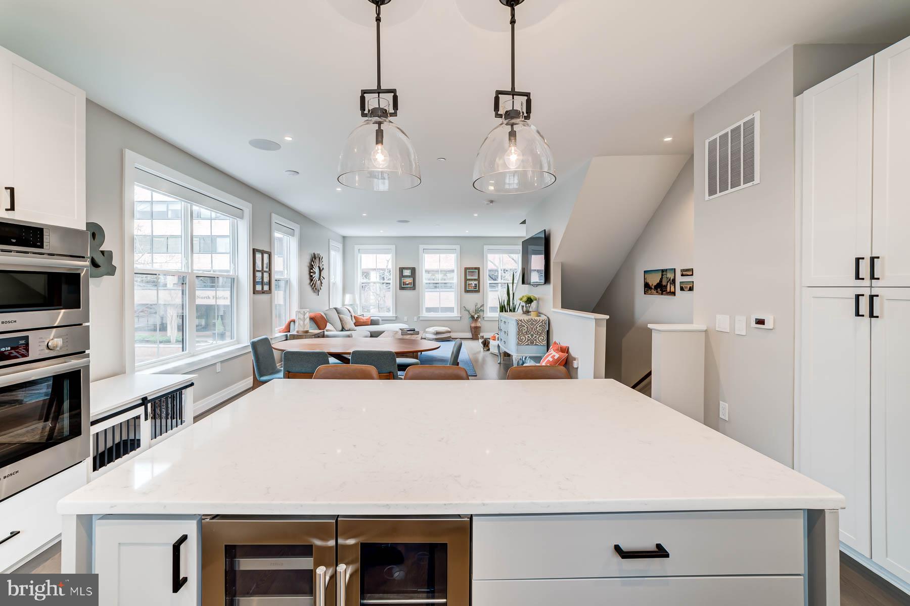 OLD TOWN NORTH - Residential