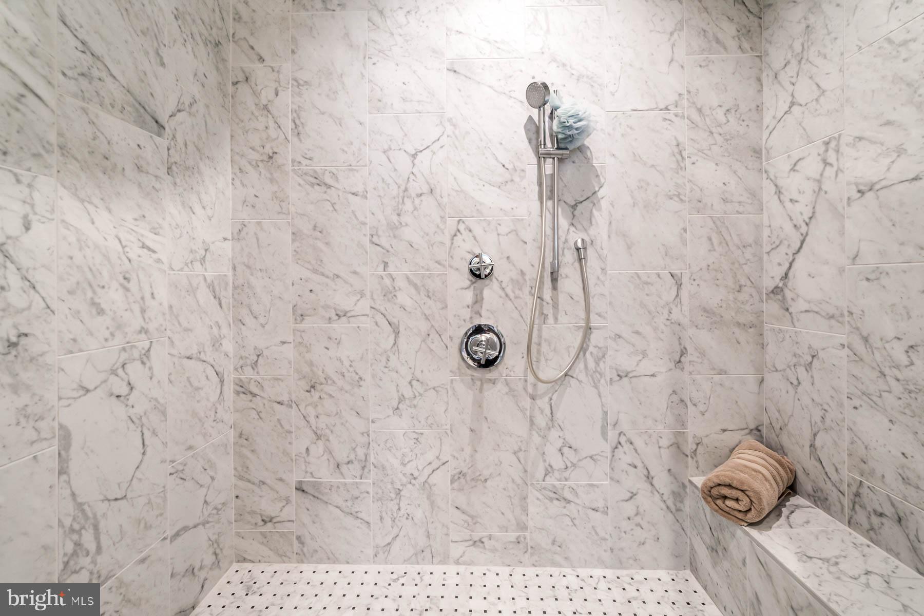 OLD TOWN NORTH - Residential