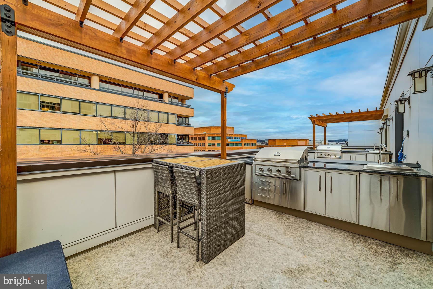 OLD TOWN NORTH - Residential