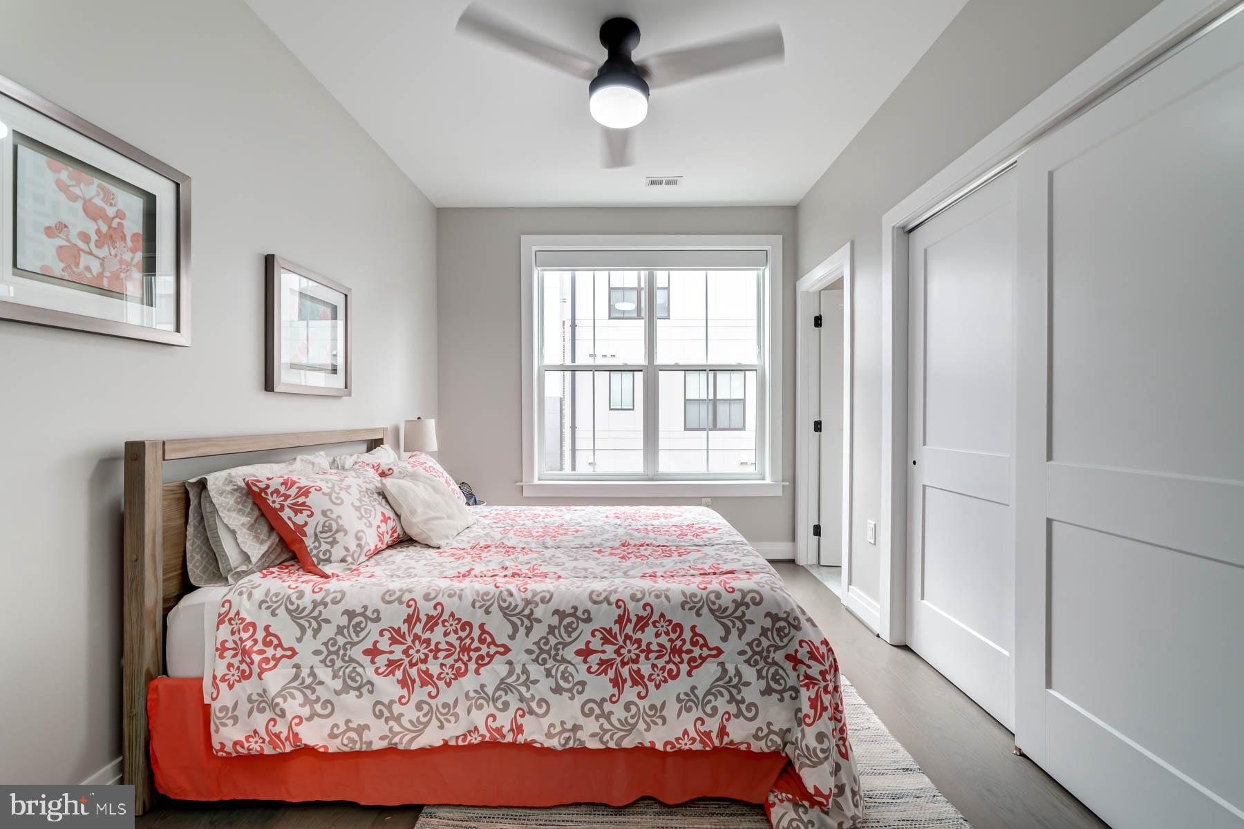 OLD TOWN NORTH - Residential