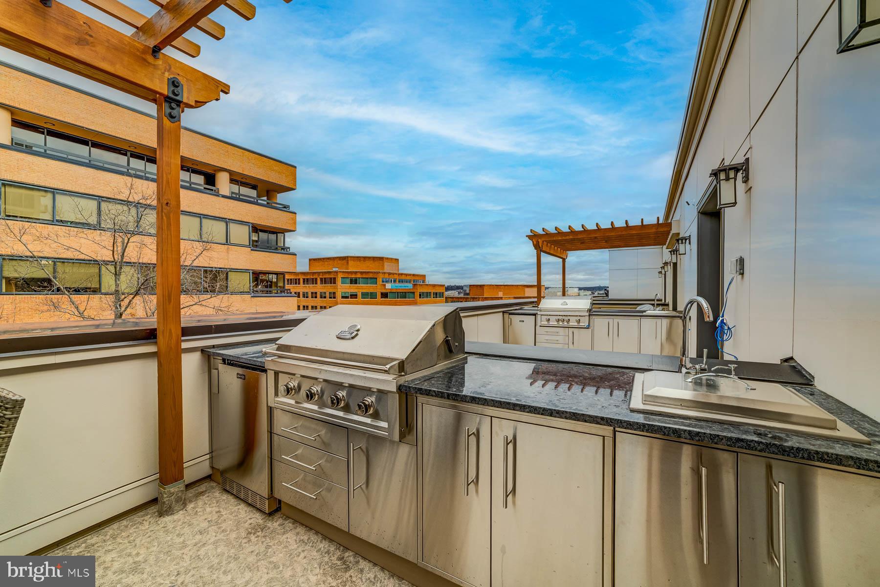 OLD TOWN NORTH - Residential