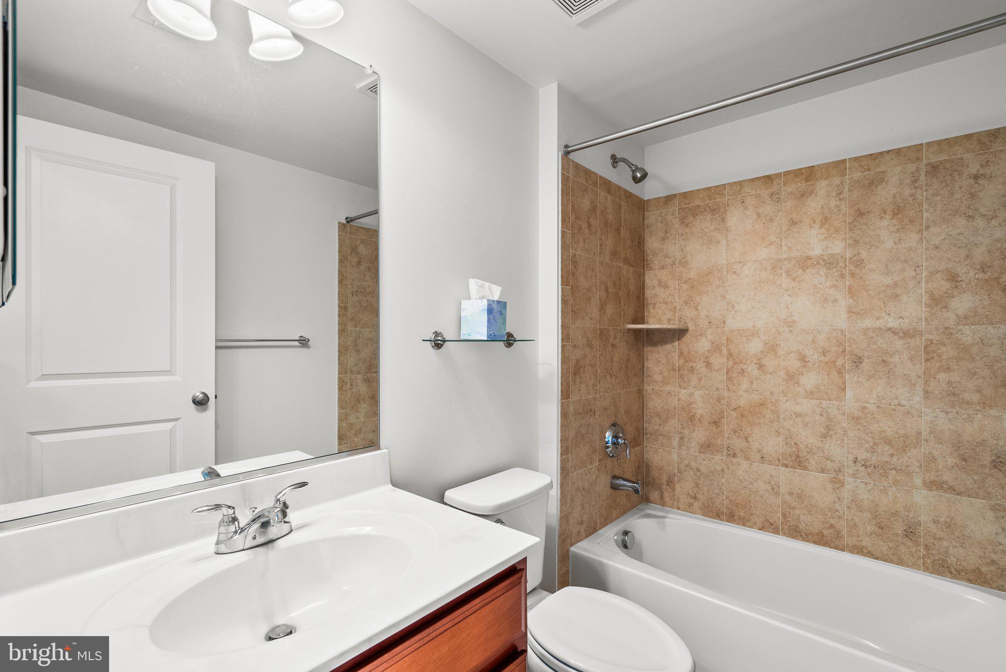 THE ENCLAVE AT ARUNDEL PRESERVE - Residential