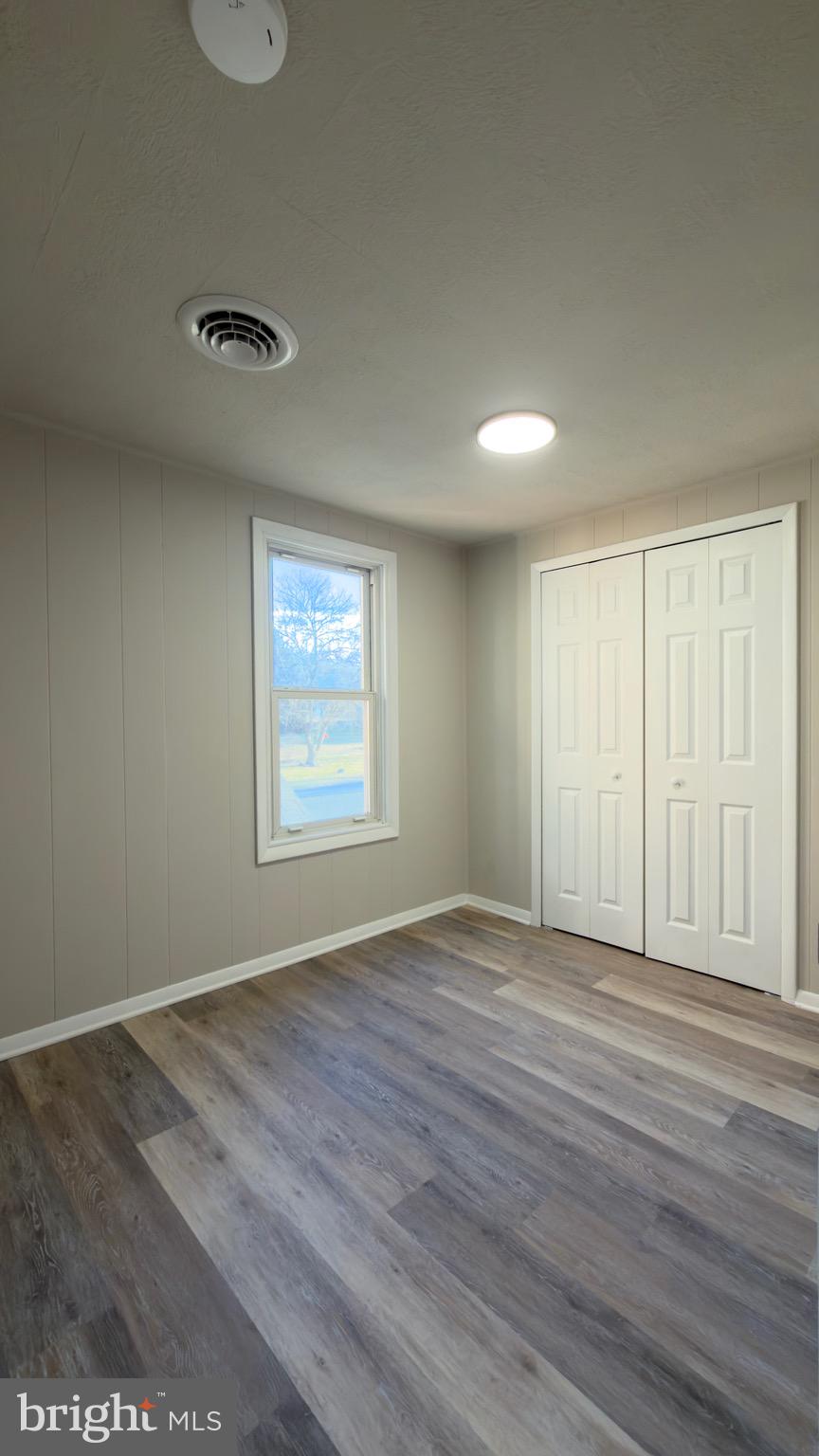 BUCHANAN TRAIL WEST - Residential