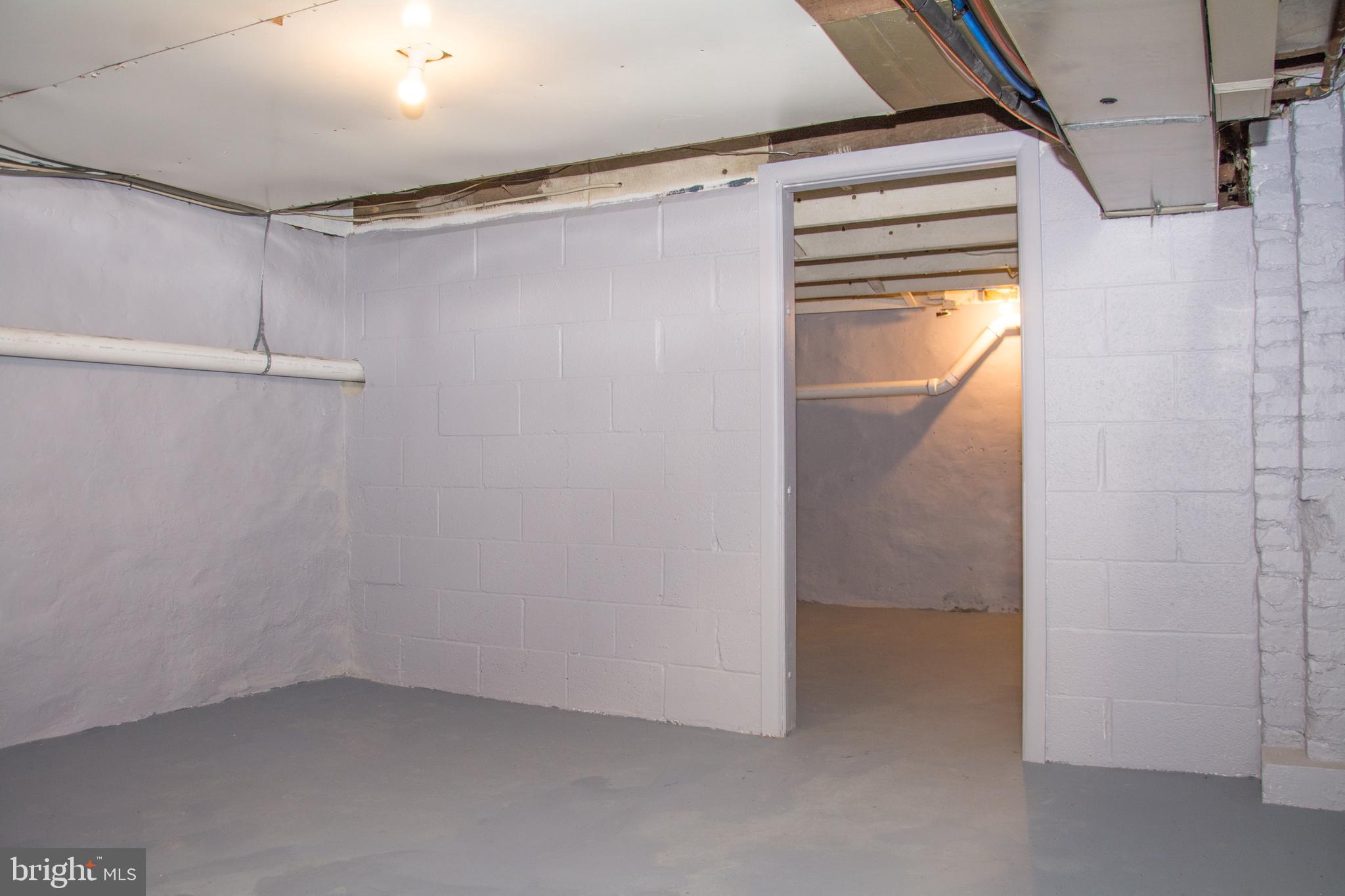 BUCHANAN TRAIL WEST - Residential