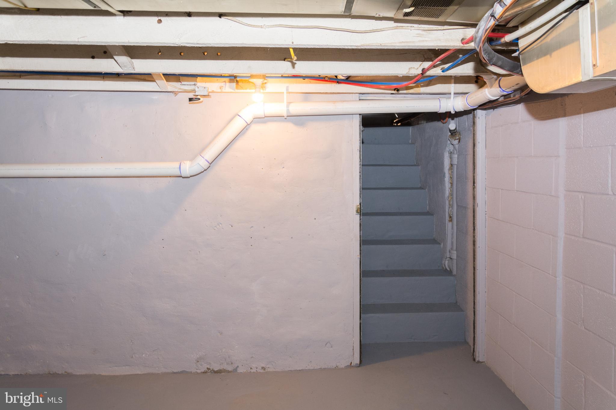 BUCHANAN TRAIL WEST - Residential