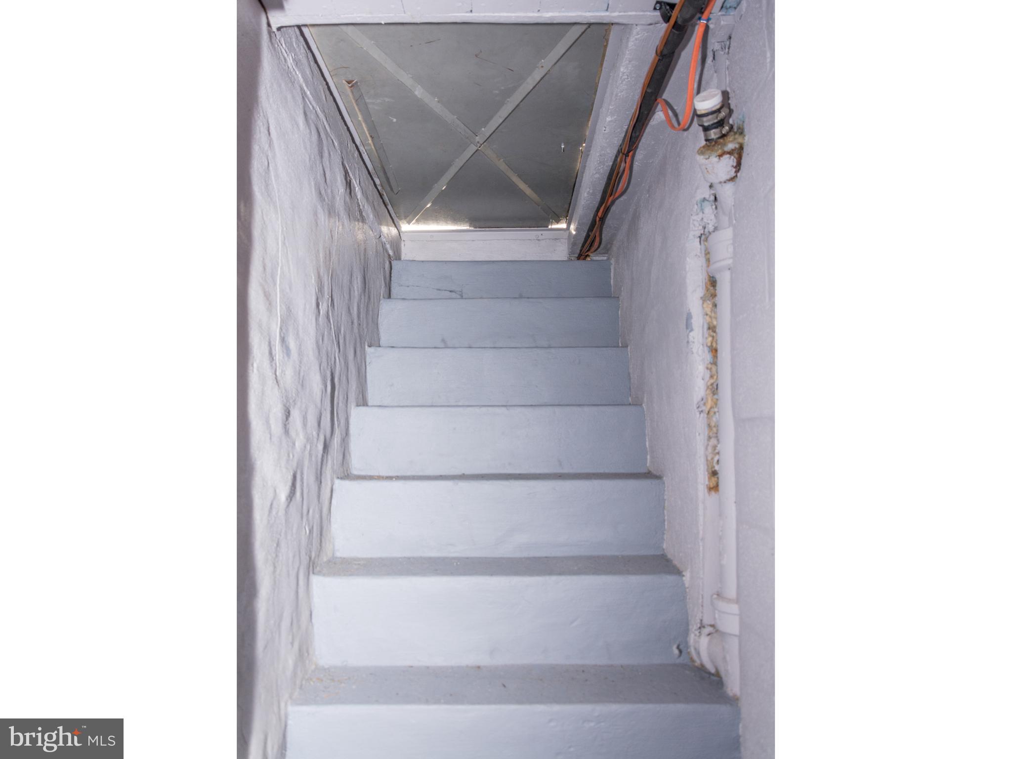 BUCHANAN TRAIL WEST - Residential