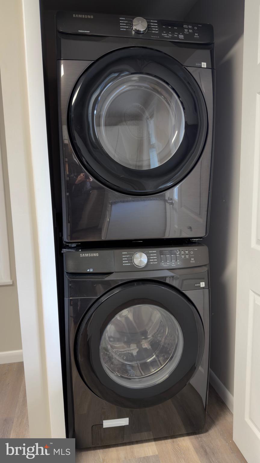 BUCHANAN TRAIL WEST - Residential