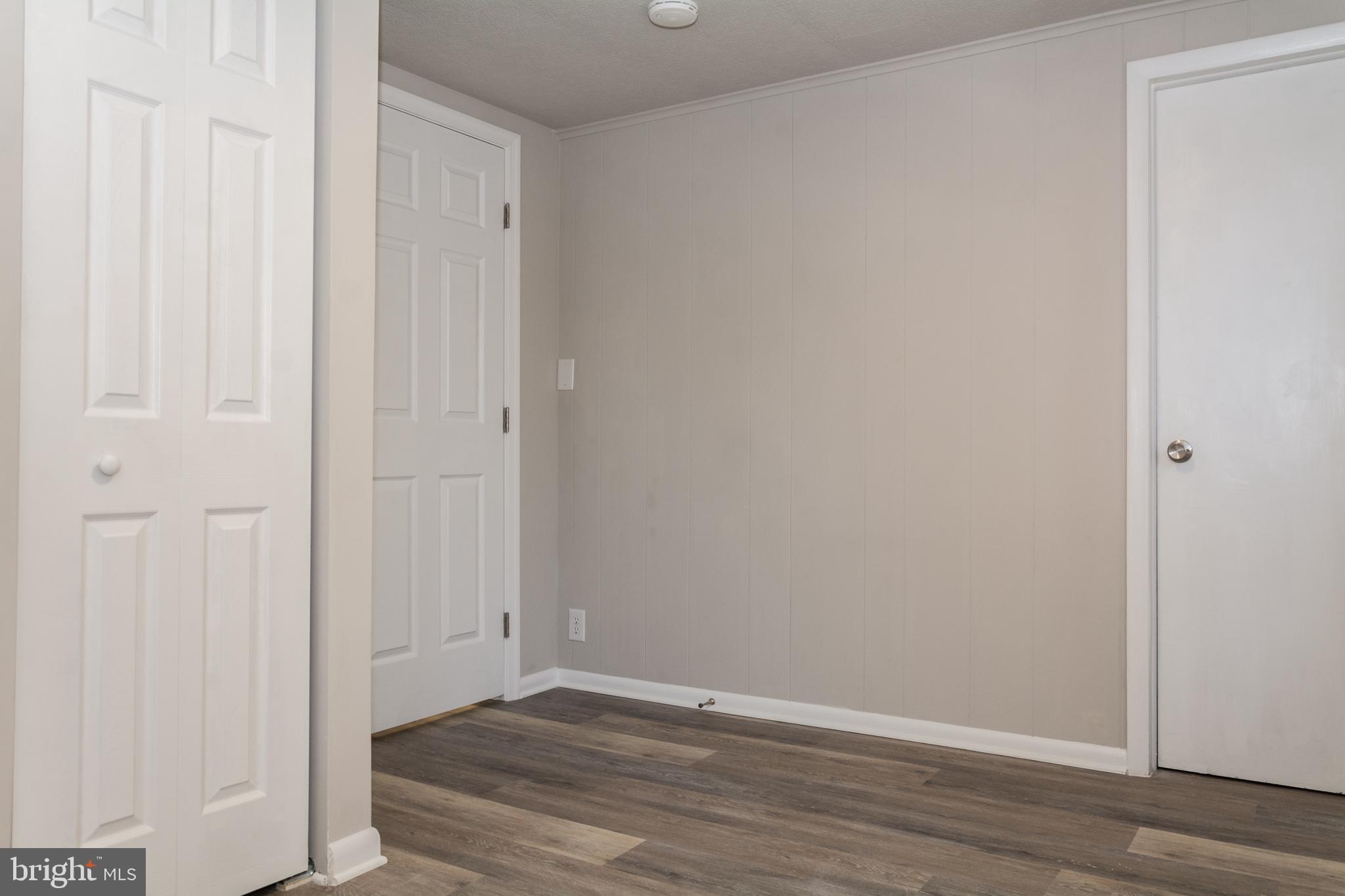 BUCHANAN TRAIL WEST - Residential