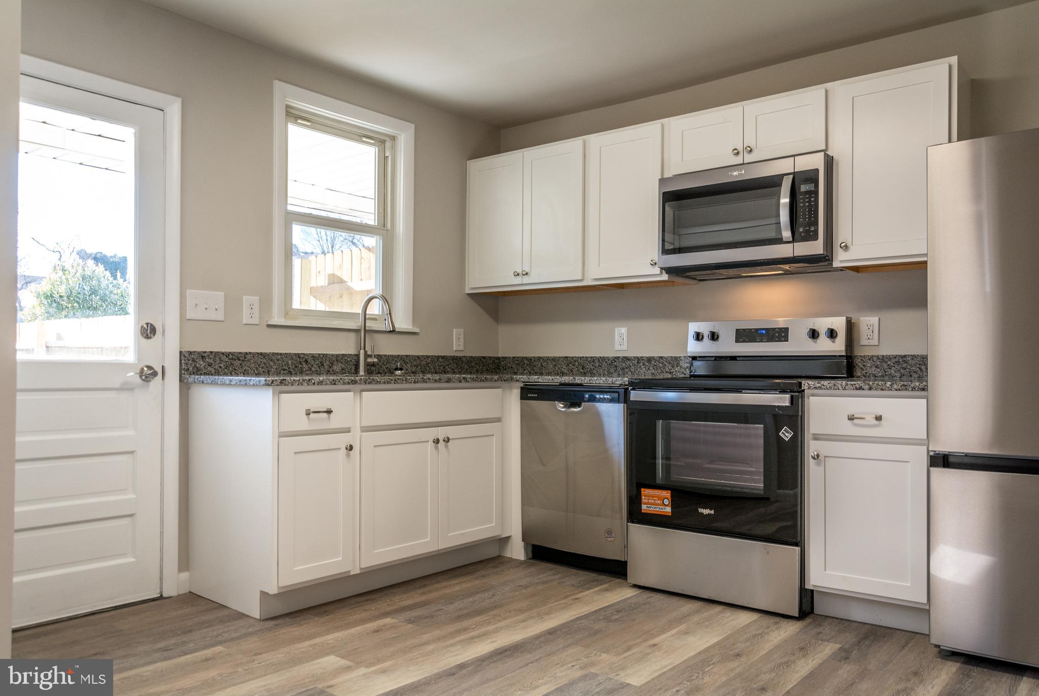 BUCHANAN TRAIL WEST - Residential