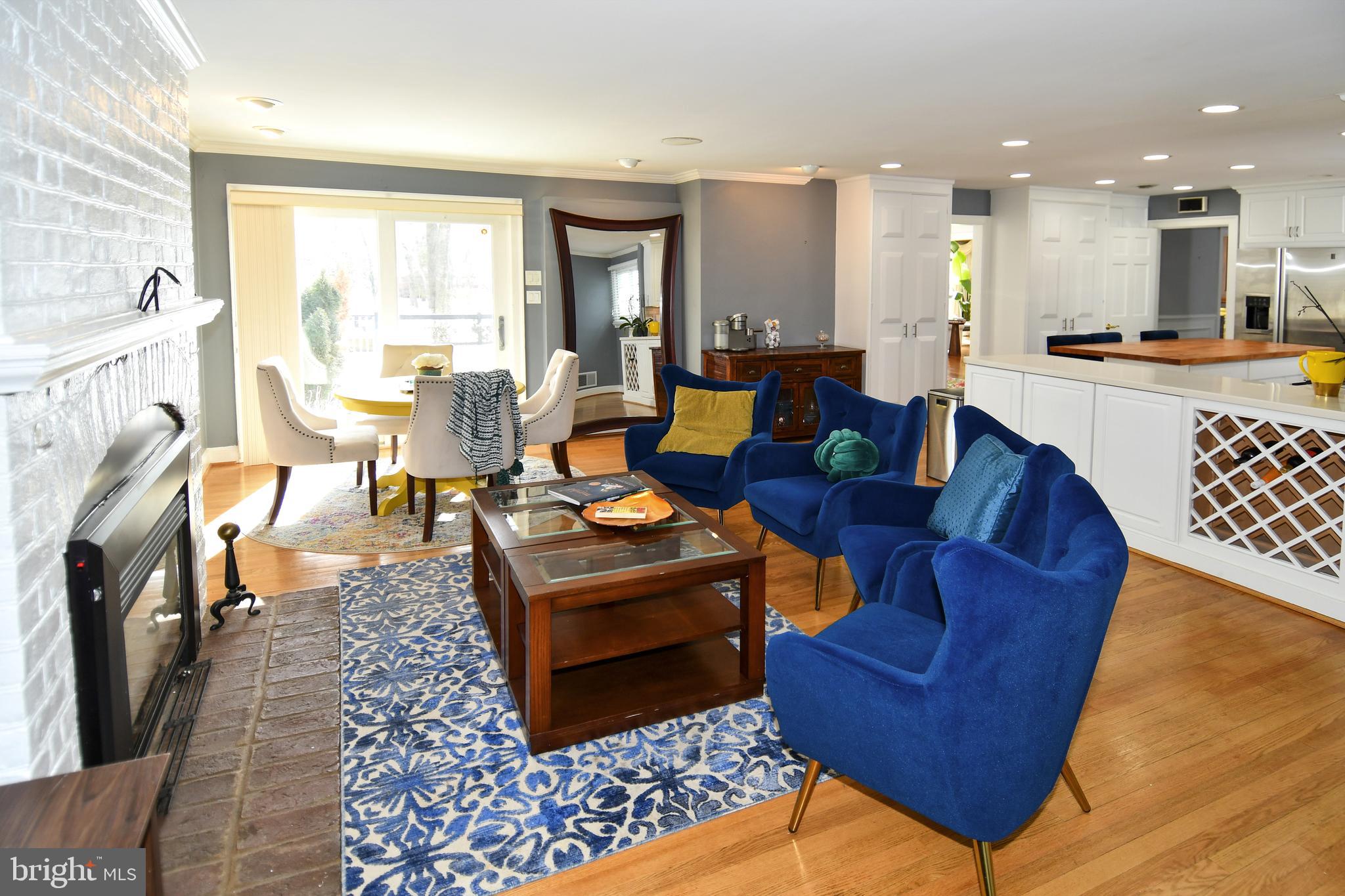 TANTALLON ON THE POTOMAC - Residential