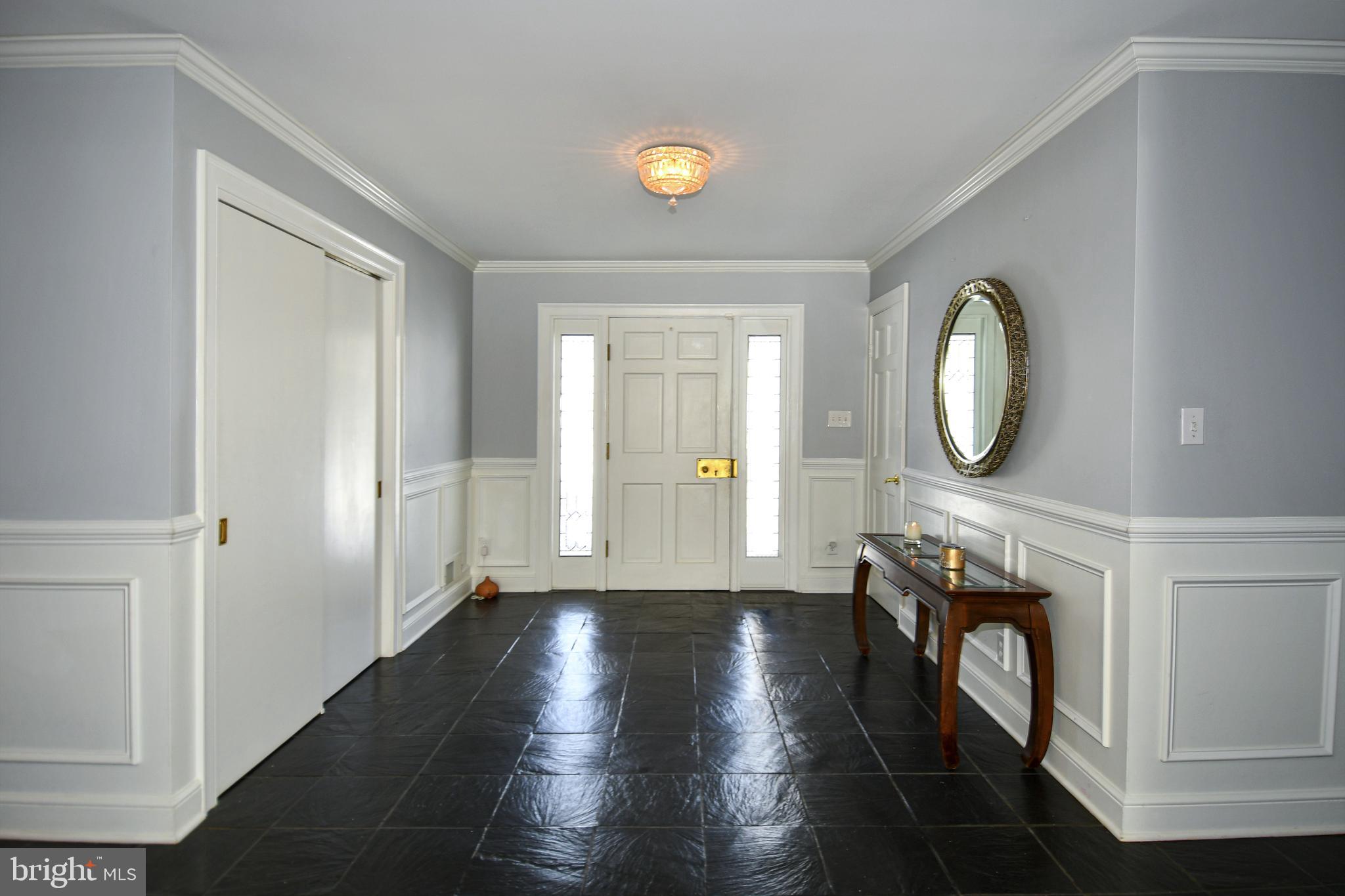 TANTALLON ON THE POTOMAC - Residential