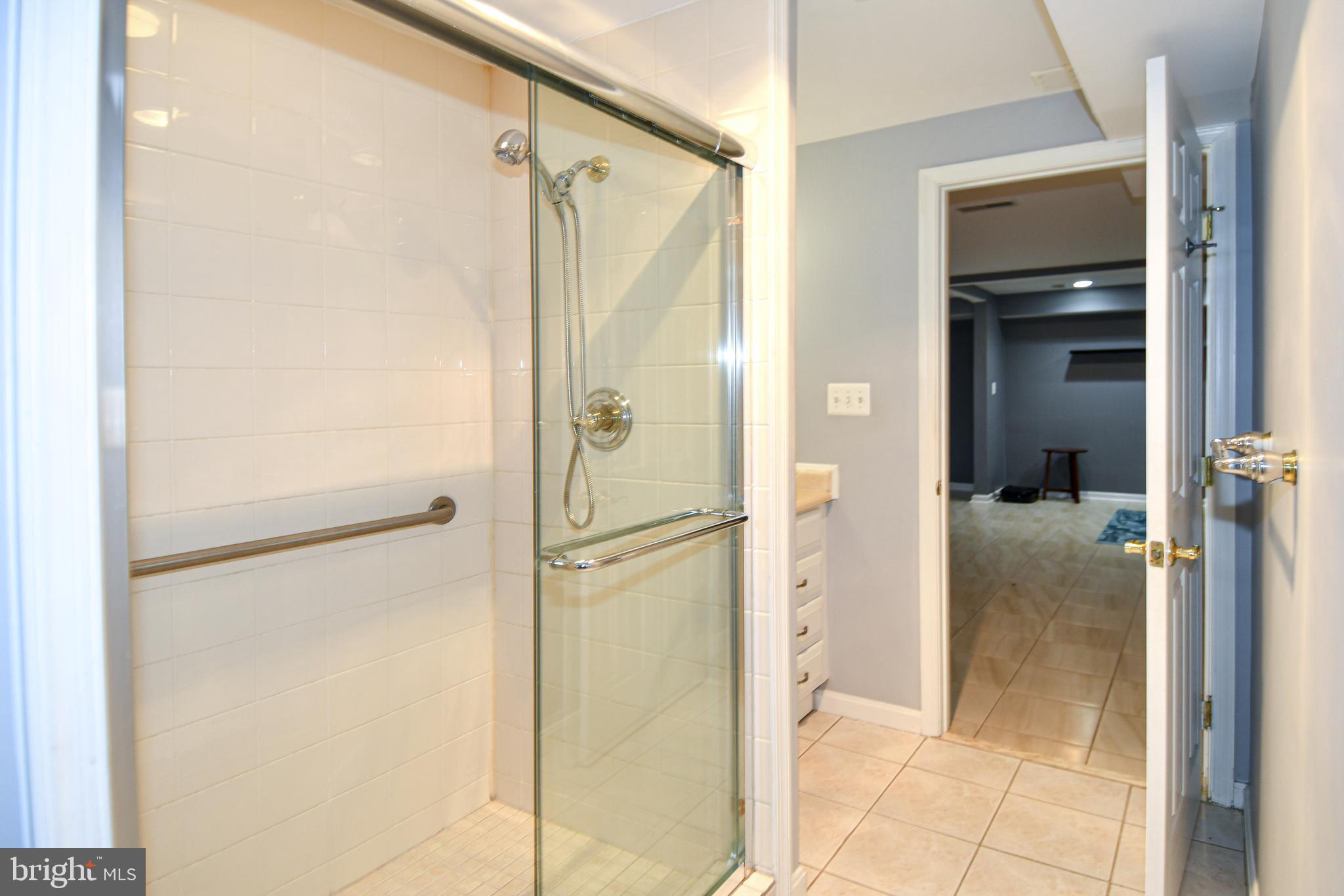 TANTALLON ON THE POTOMAC - Residential