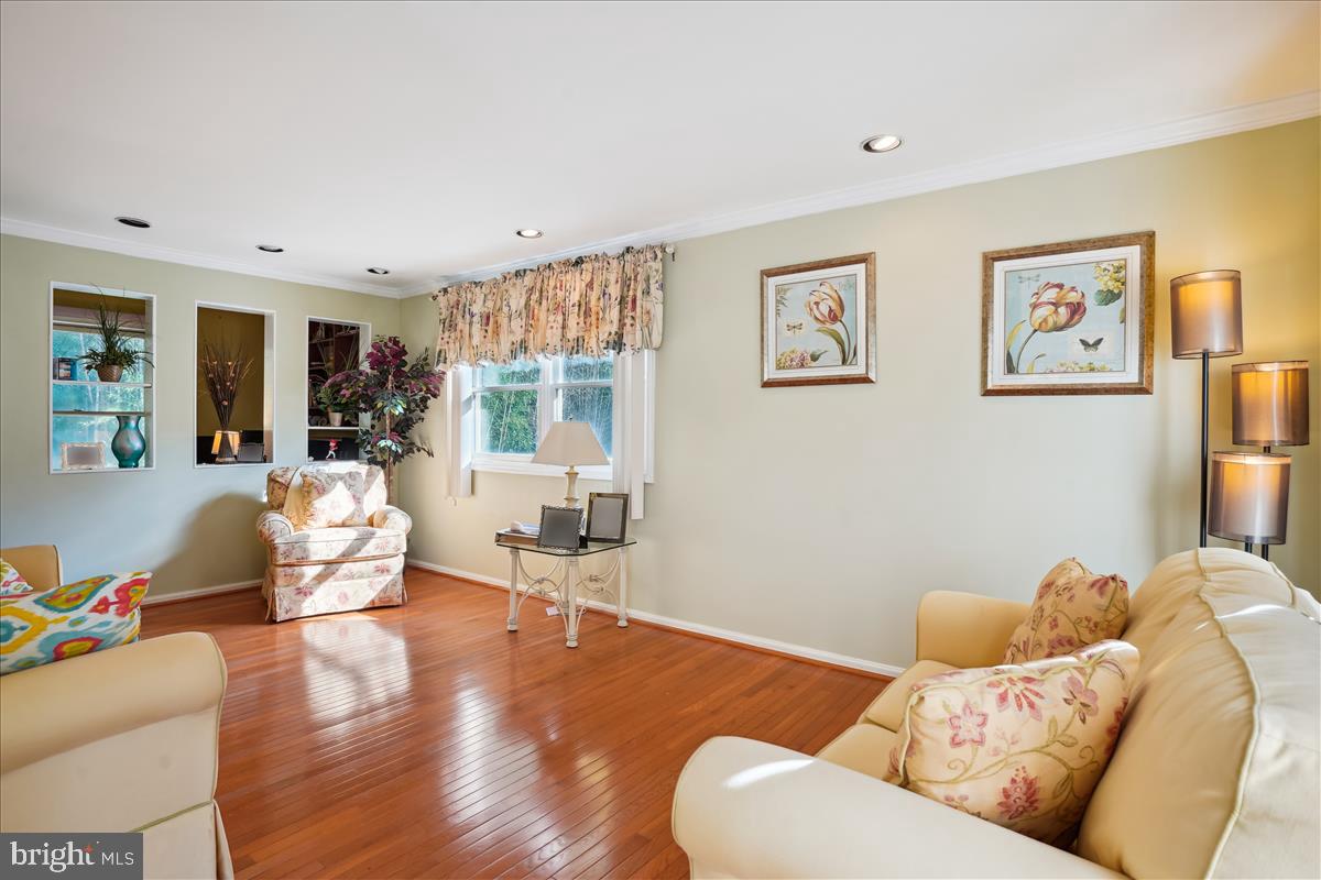 MILL CREEK SOUTH - Residential