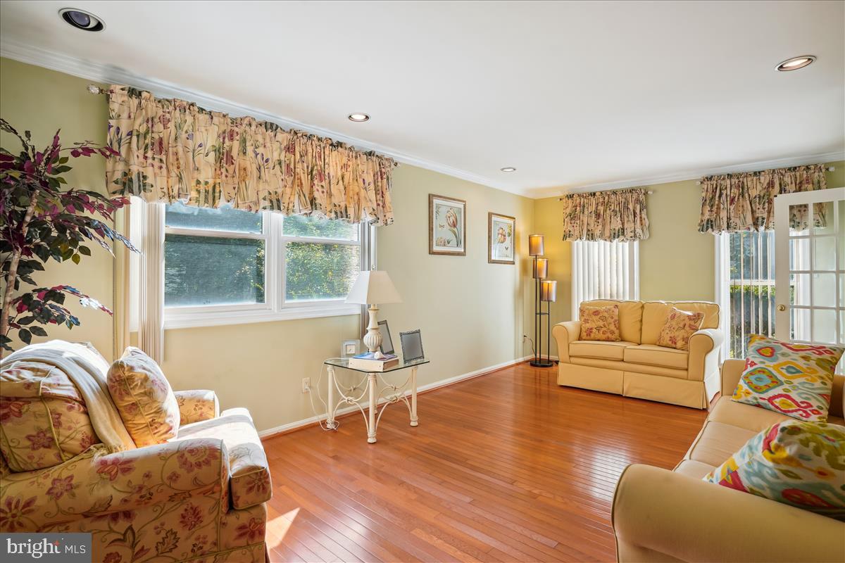 MILL CREEK SOUTH - Residential