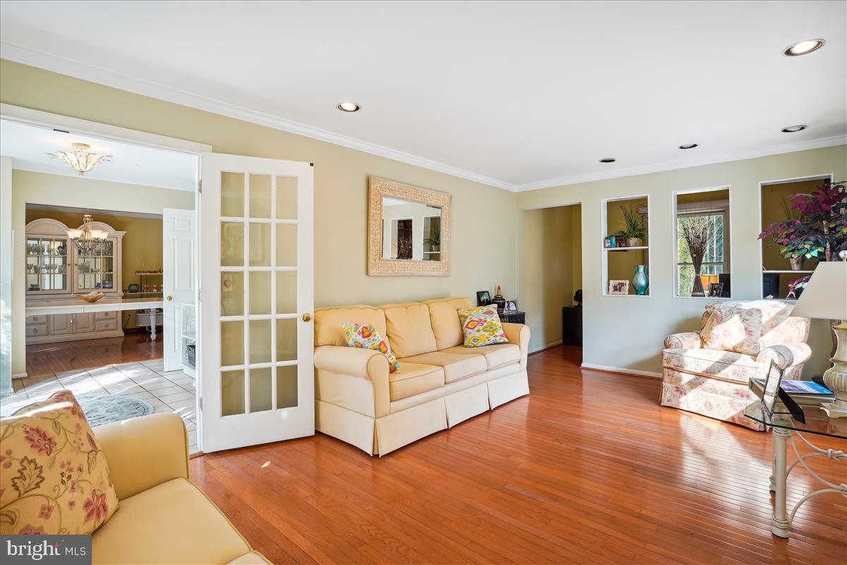 MILL CREEK SOUTH - Residential