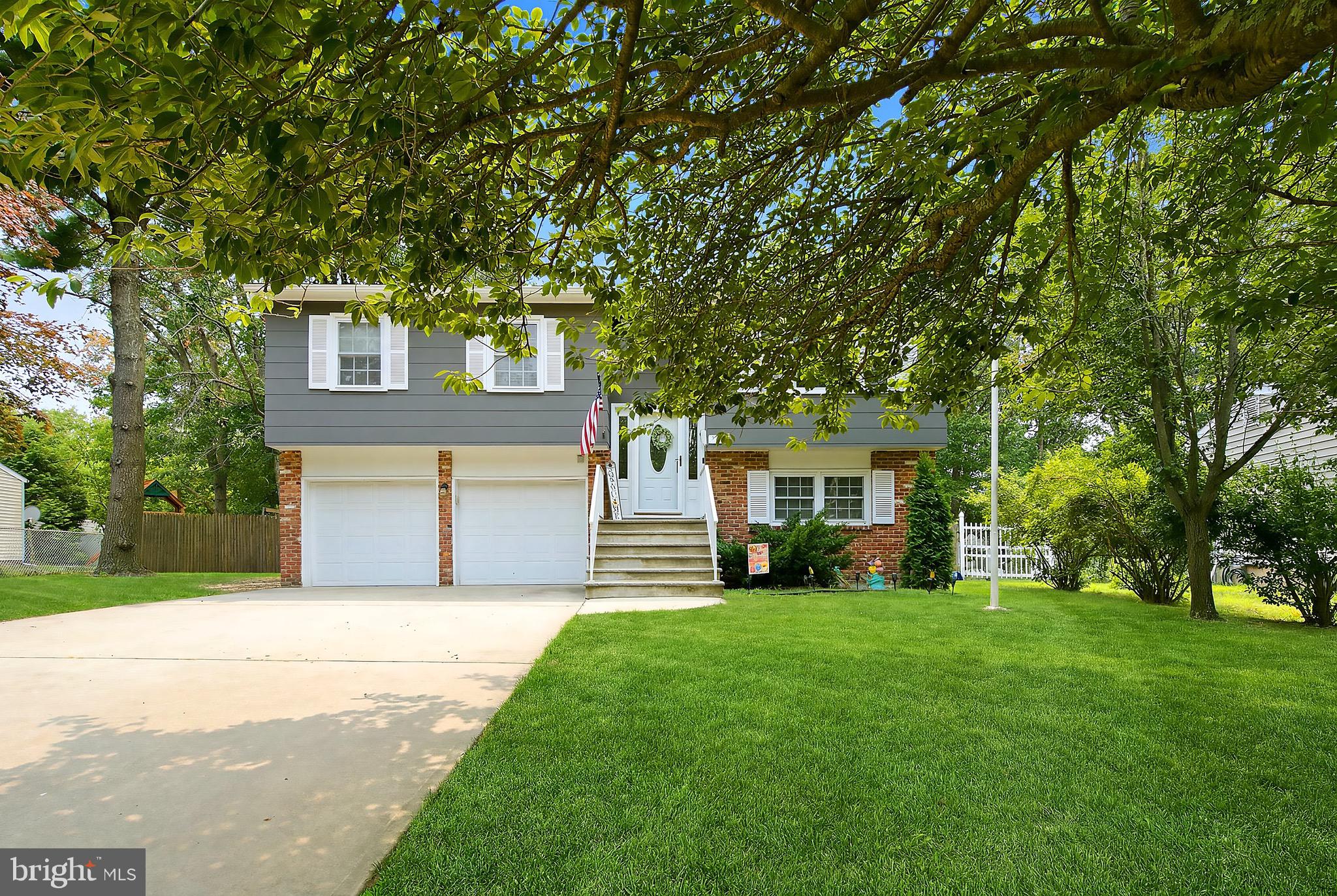64 WOODLAND ROAD