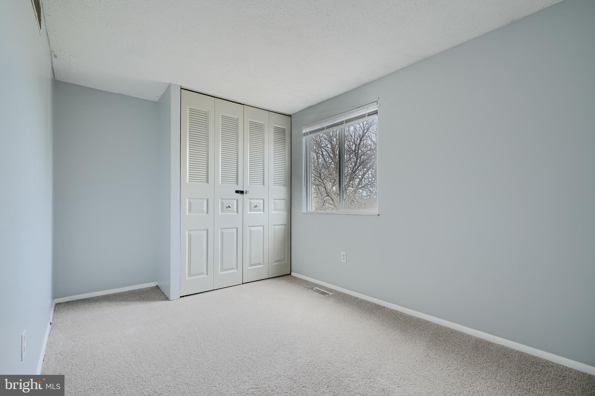 LAUREL VALLEY - Residential