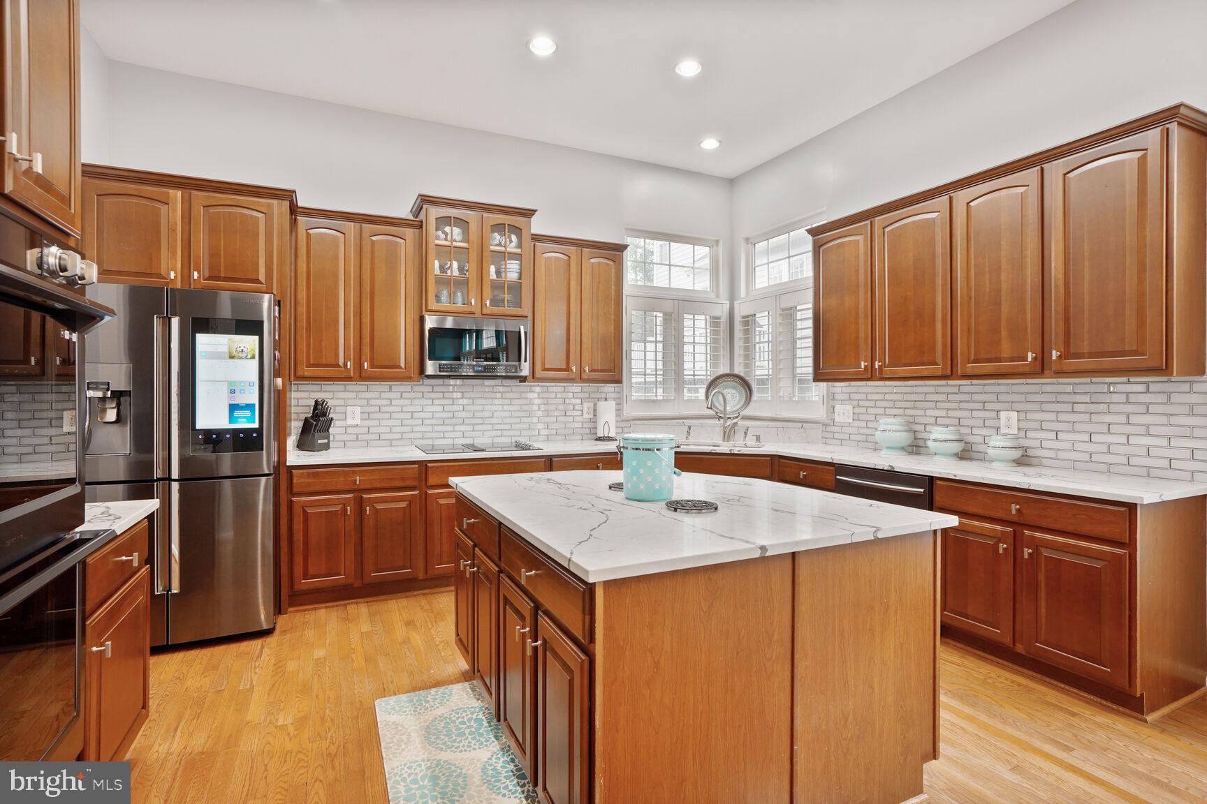 9138 LAKE PARCEL DRIVE